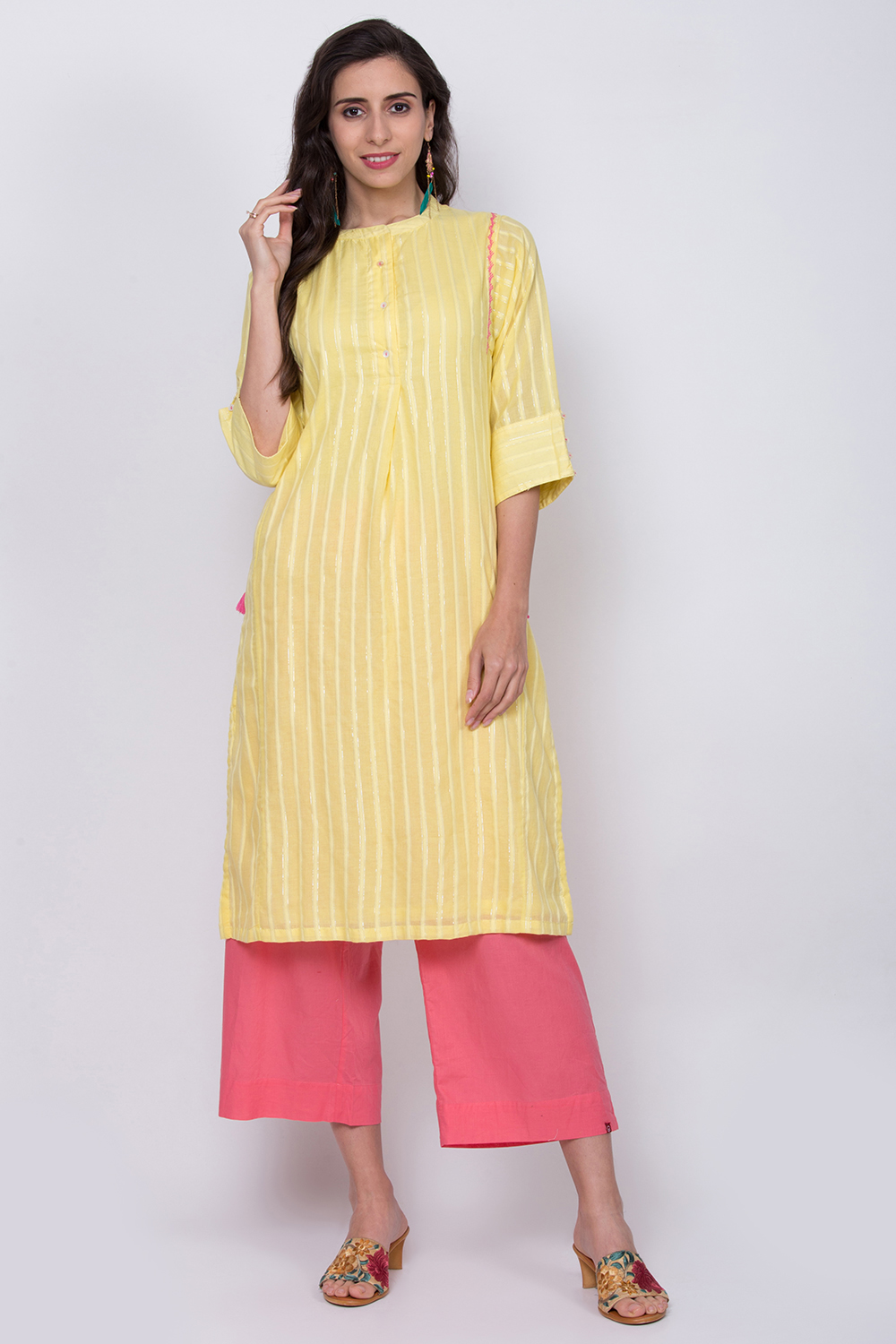 Yellow Metallic Cotton Straight Kurta image number 0