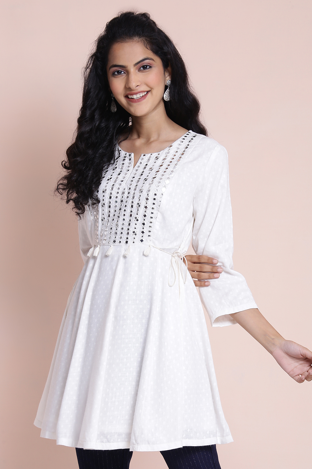 Off White Viscose dobby Solid Kurti image number 2