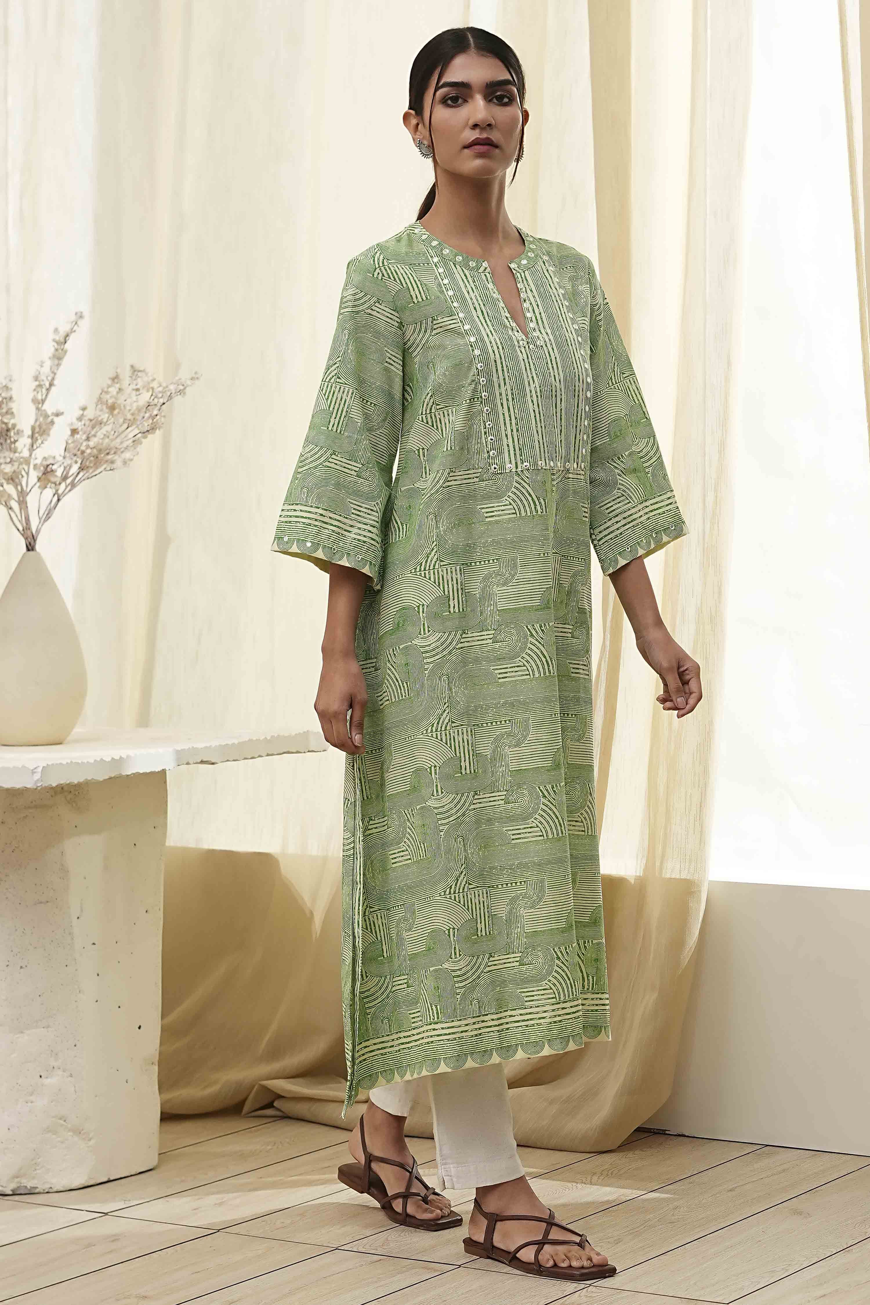 Green Pure Cotton Printed Straight Kurta image number 4
