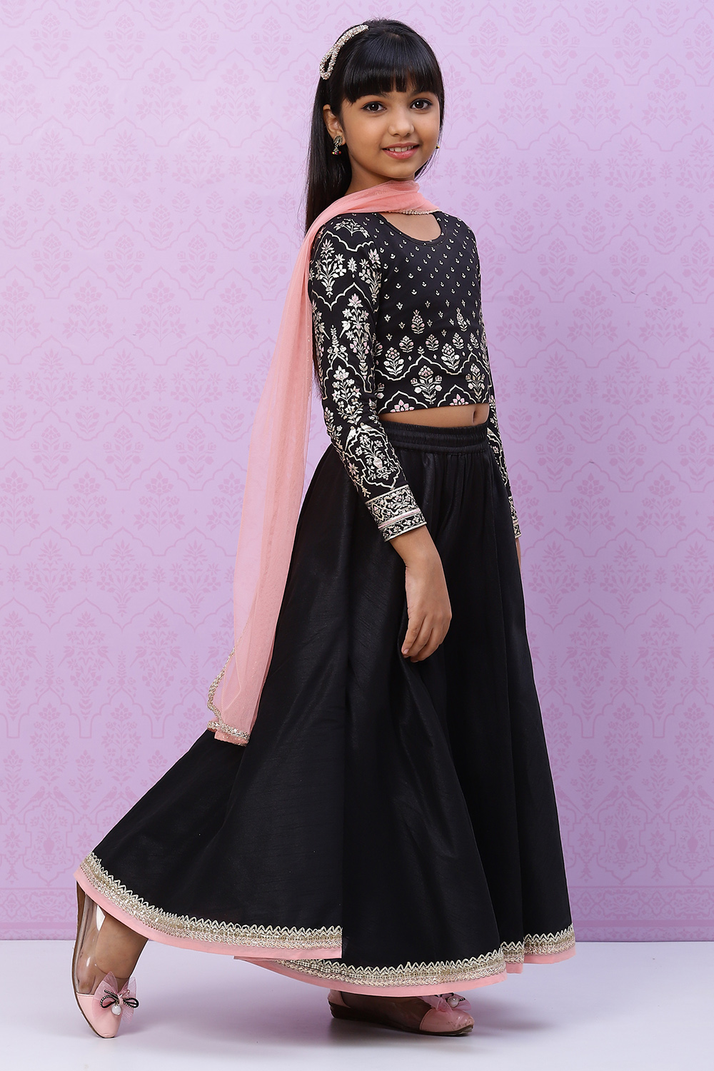 Black Straight Viscose And Lycra Girls Lehenga Set image number 3