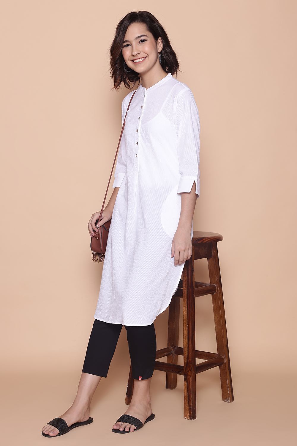 White Cotton Yarndyed Kurta image number 0