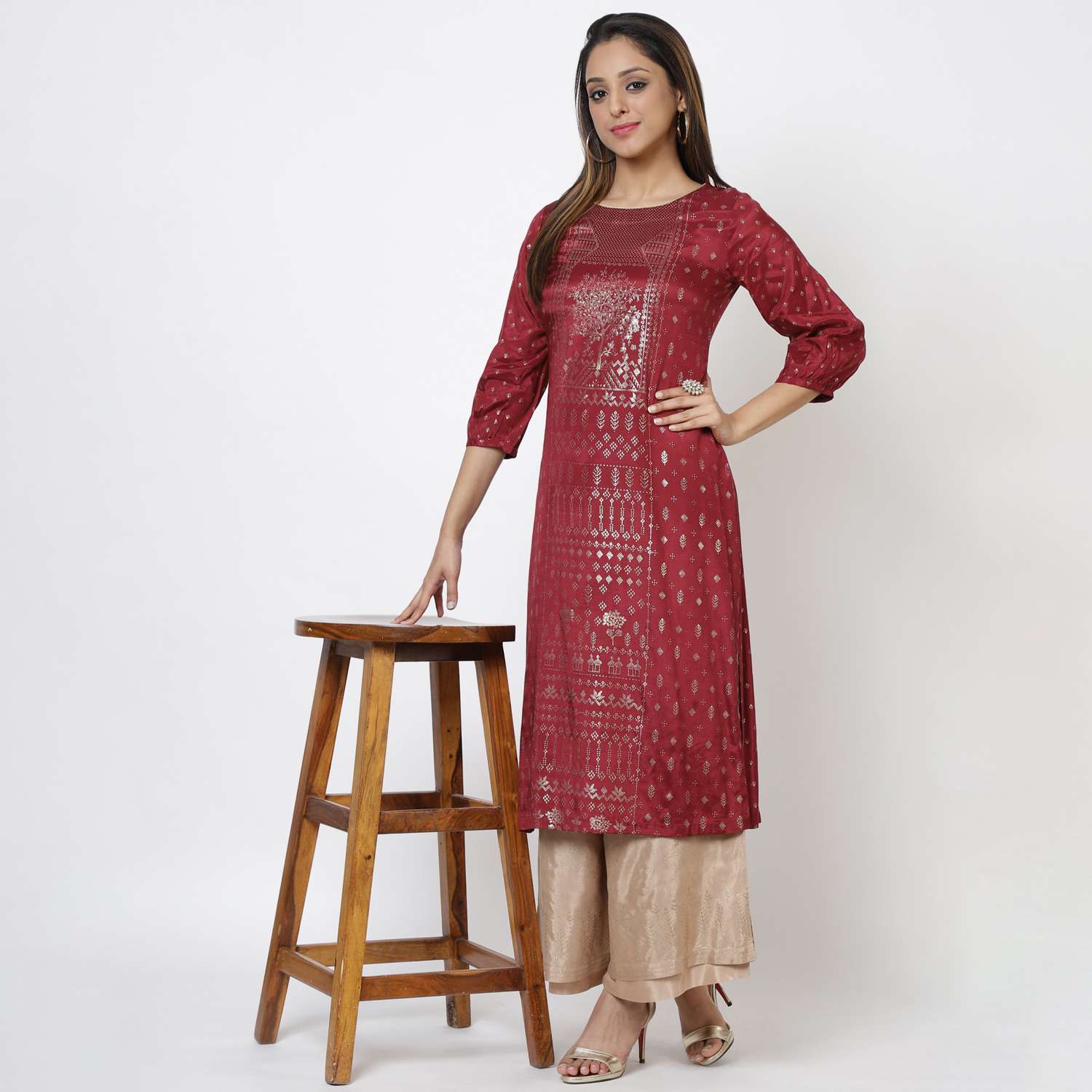 Maroon Viscose Straight Printed Kurta image number 0