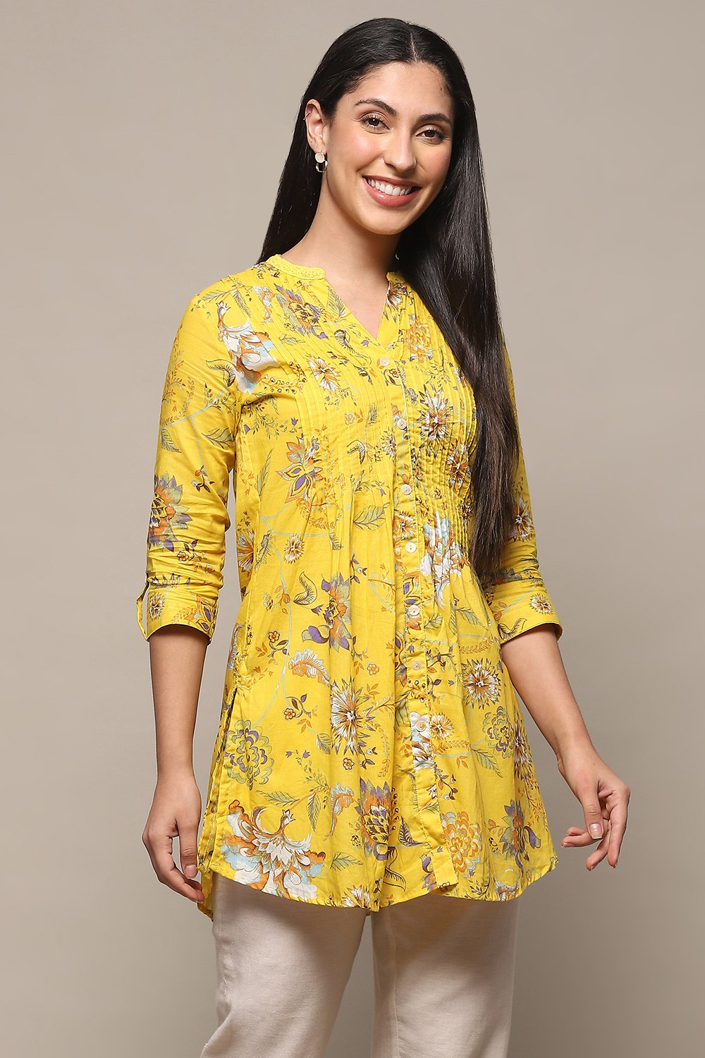 Off White Cotton Straight Kurti image number 4