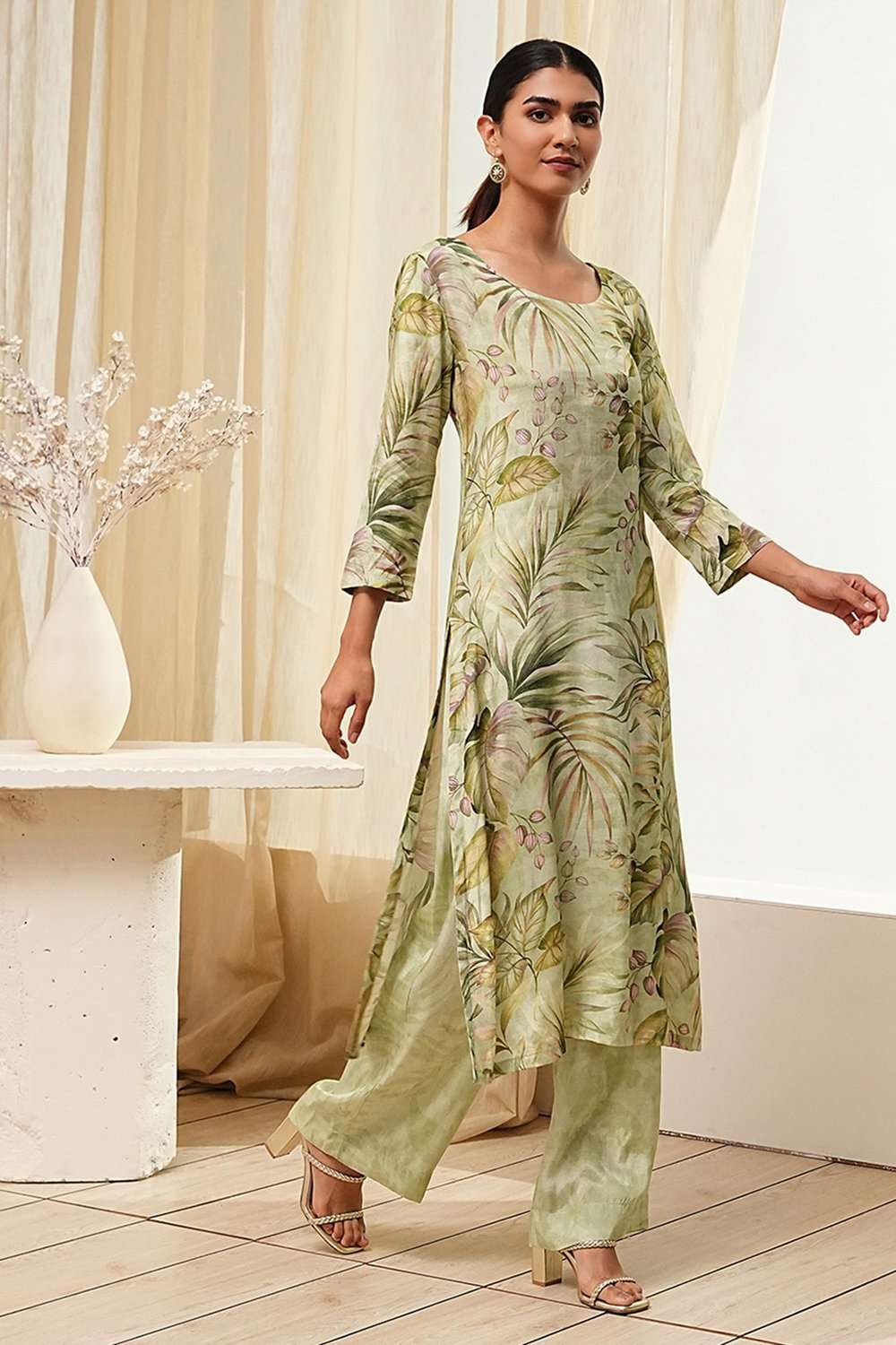Pink Modal Floral Printed Straight Kurta Set image number 6