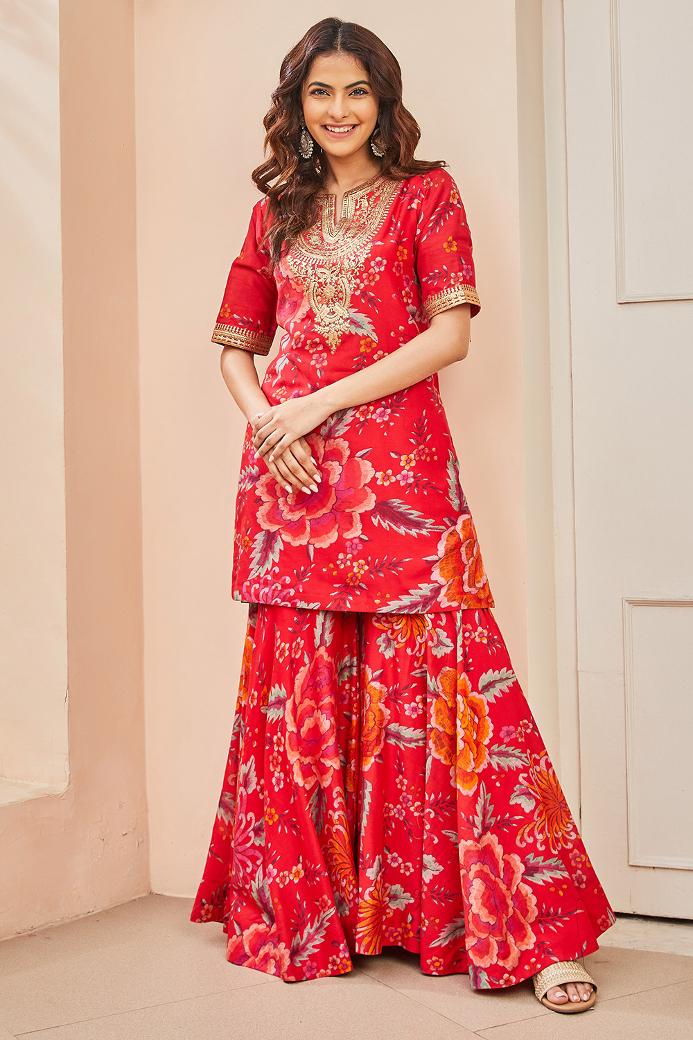 Red Polyester Straight Suit Set image number 2
