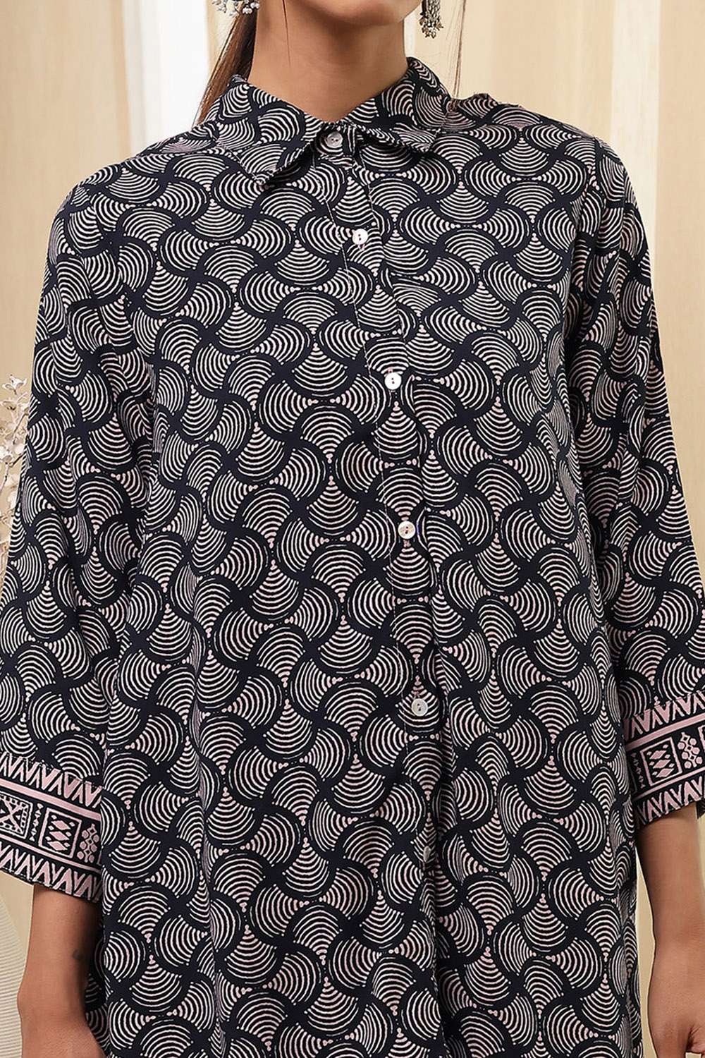 Black Viscose Rayon Straight Fusion Set image number 1
