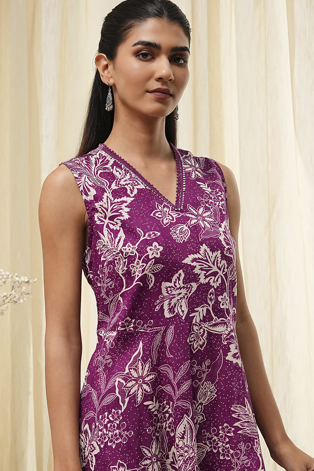 Green Cotton Floral Peplum Suit Set image number 1