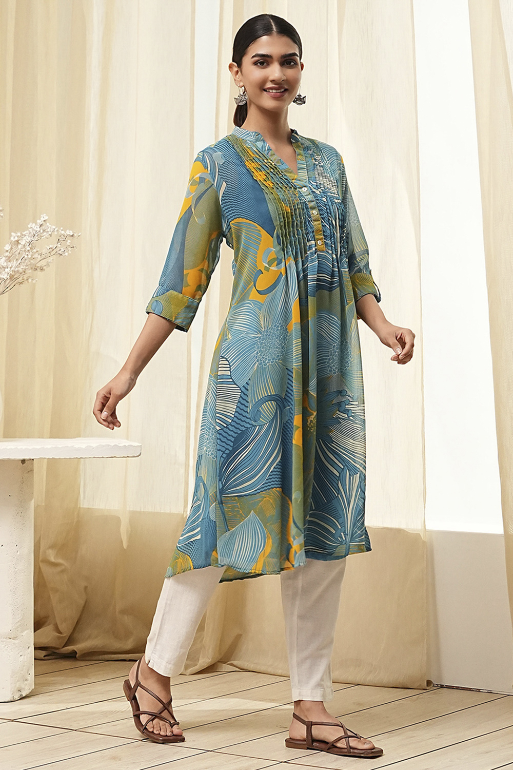 Blue Printed Pleated A-Line Kurta image number 4