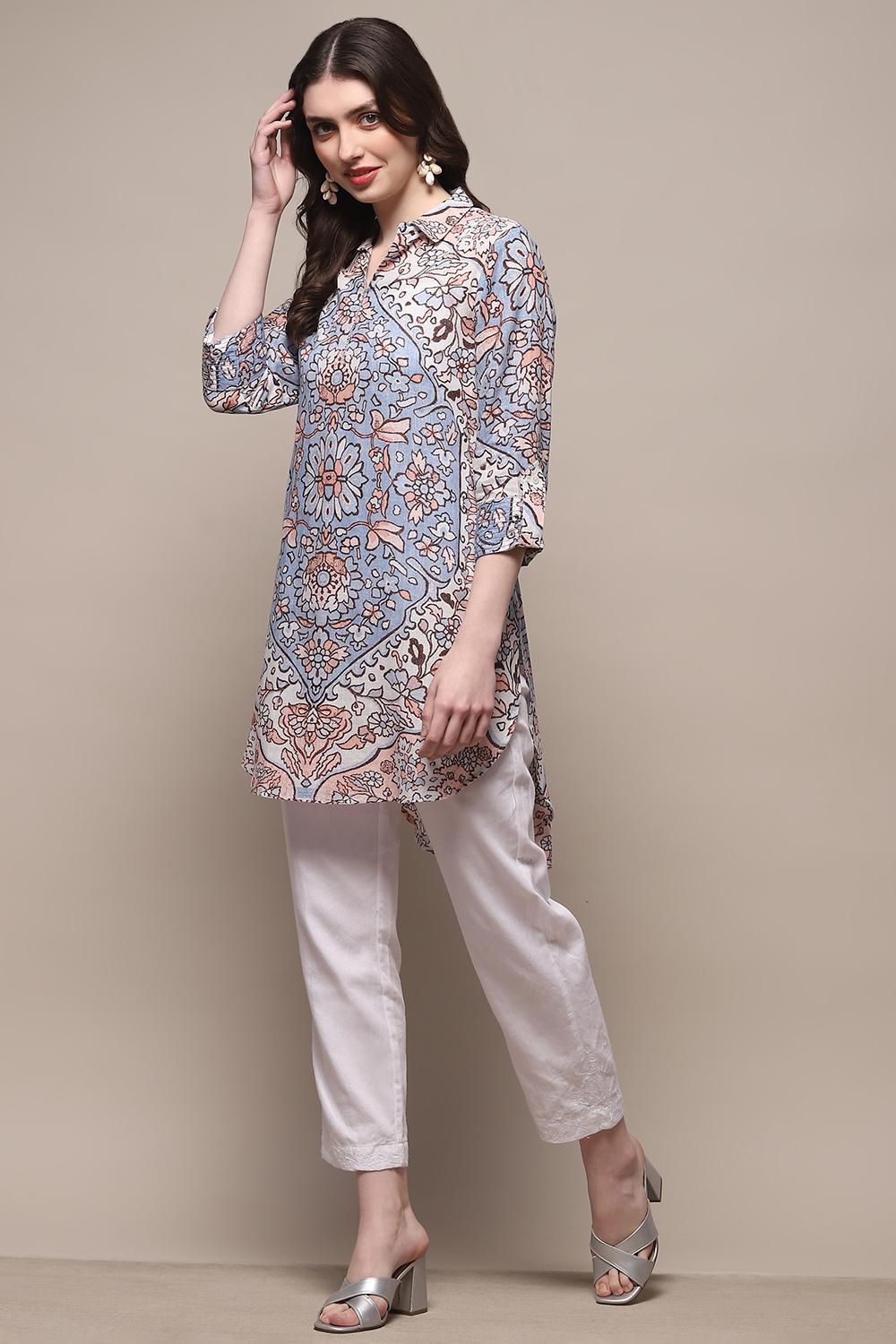 Blue Rayon Straight Kurti image number 2