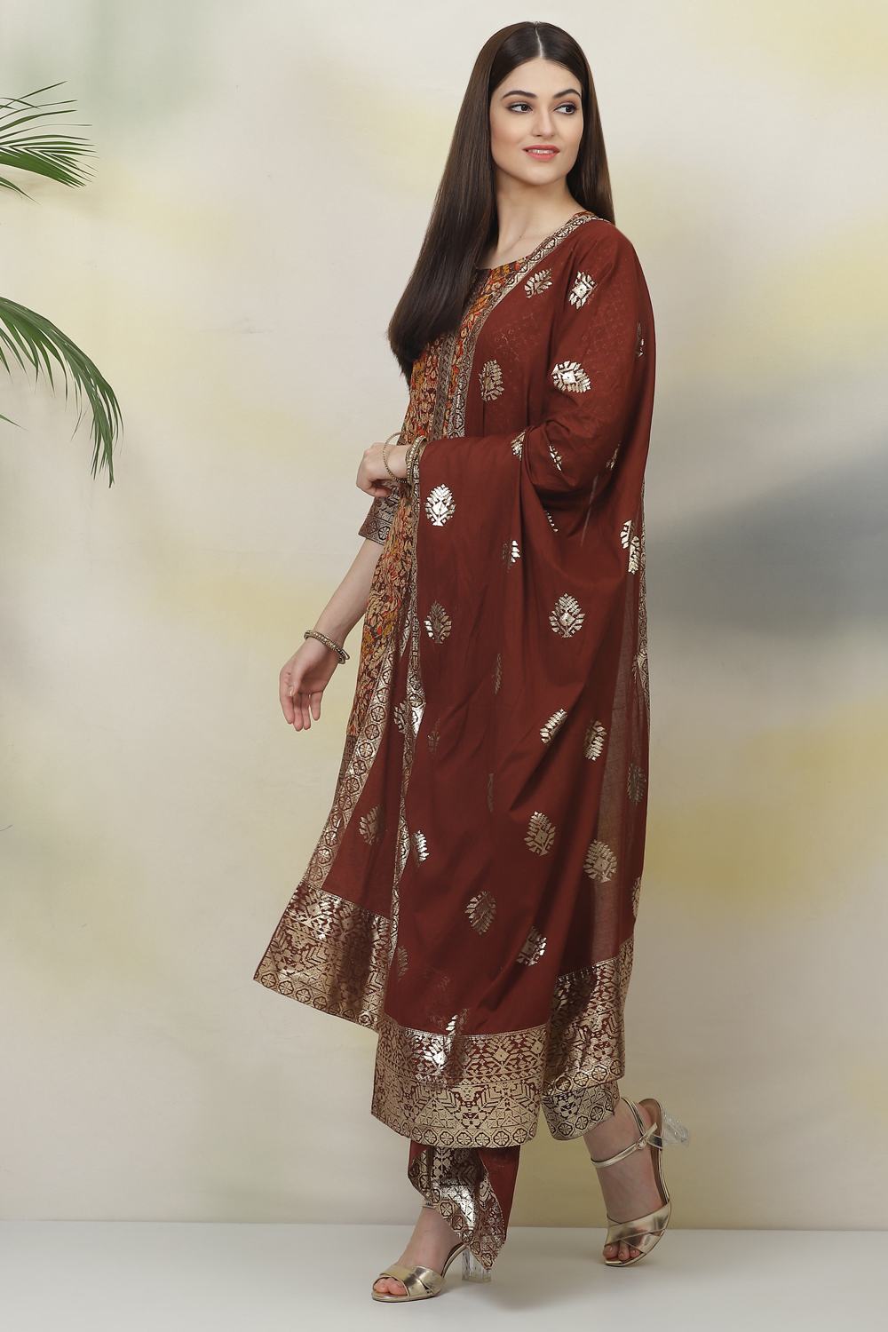 Choco Brown Cotton Straight Kurta Slim Pant Suit Set image number 4