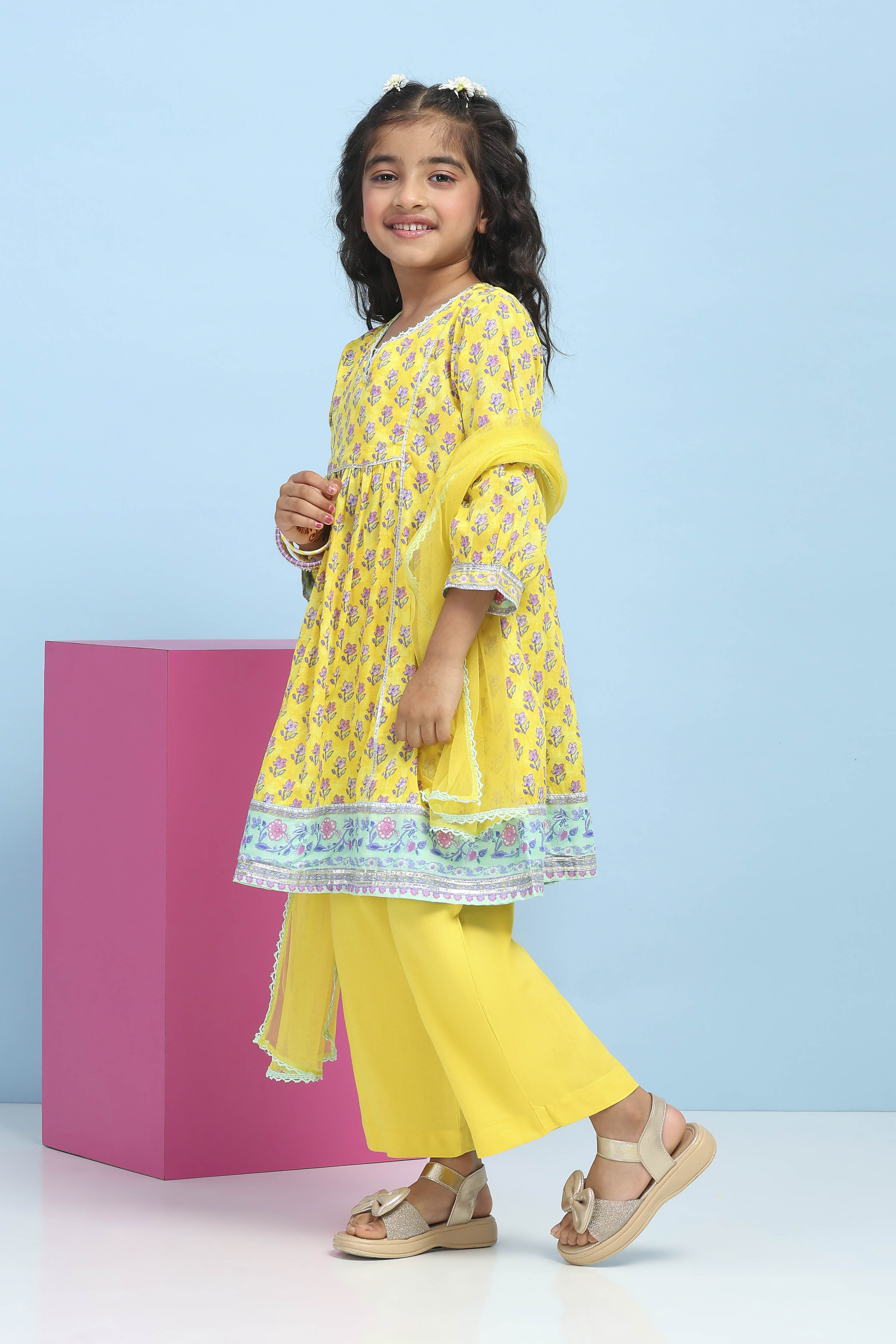 Yellow Cotton Printed A-Line Suit Set image number 3