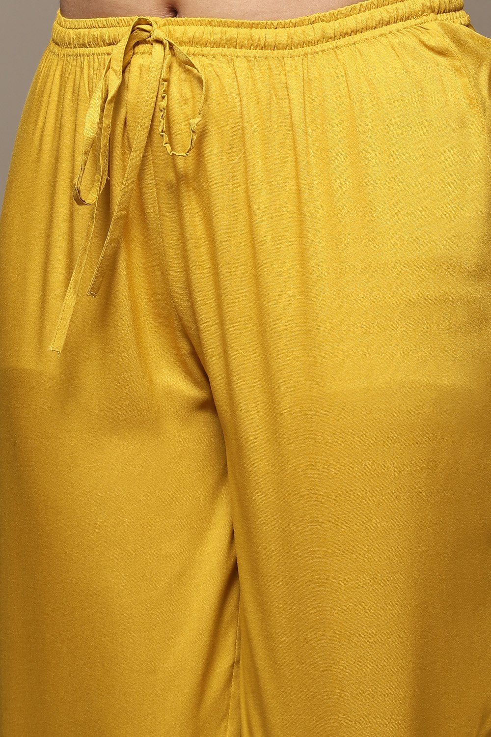 Fuschia Rayon Straight Kurta Pant Suit Set image number 2