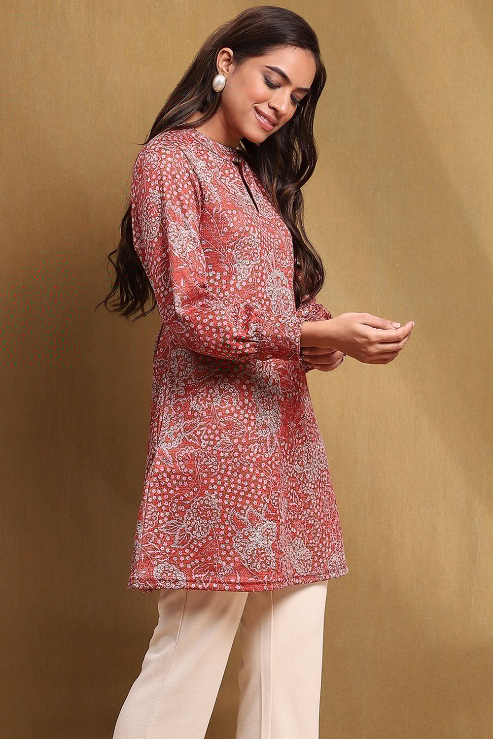 Red Knitted Block-Print Winter wear Short Kurta image number 4