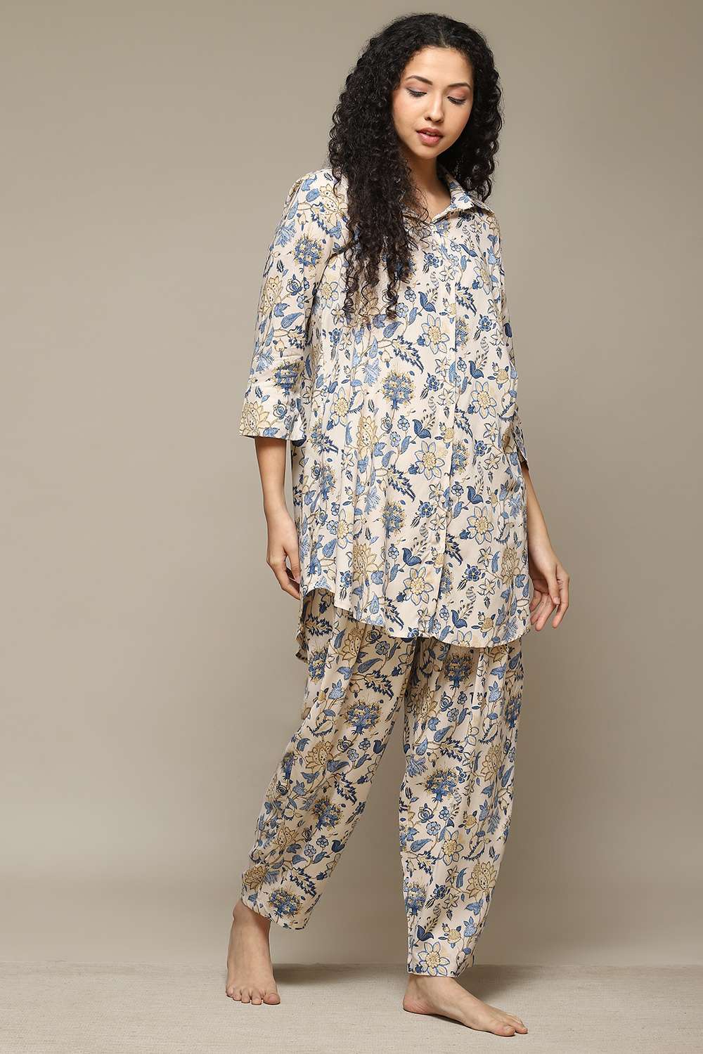 Off White & Blue Rayon Printed 2 Piece Sleepwear Set image number 5