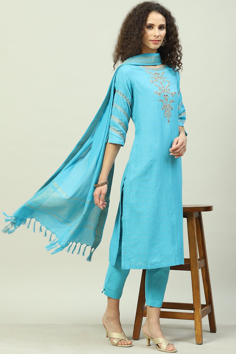 Turquoise Cotton Straight Kurta Slim Pants Suit Set image number 7