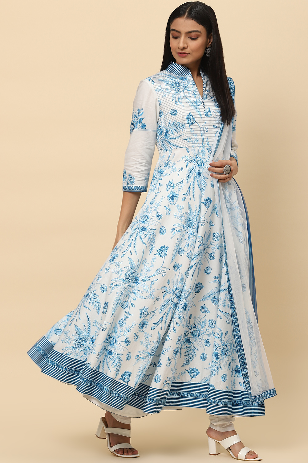 White Blue Cotton Anarkali Kurta Churidar Suit Set image number 5