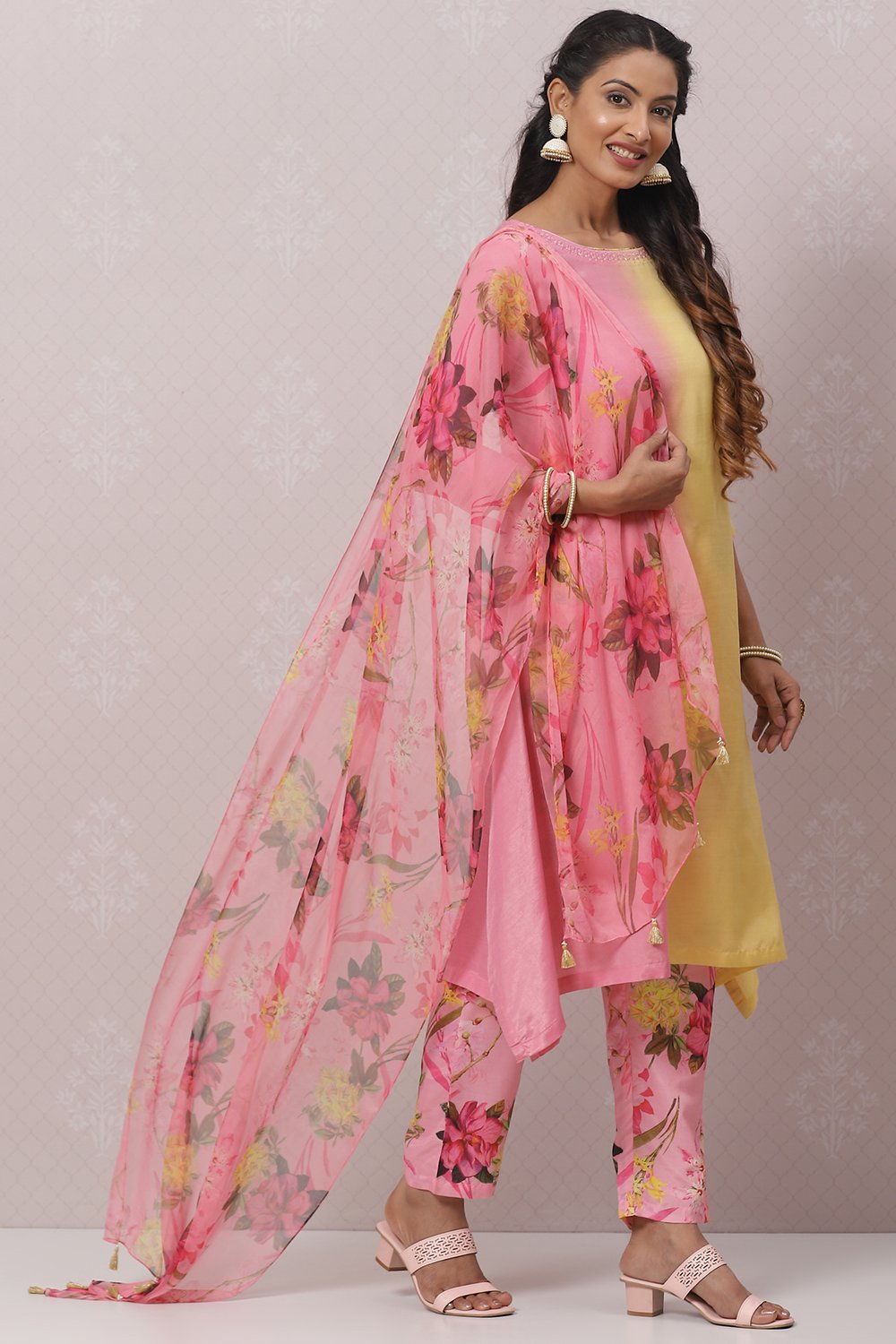 Yellow And Pink Poly Viscose Asymmetric Kurta Pant Suit Set image number 5