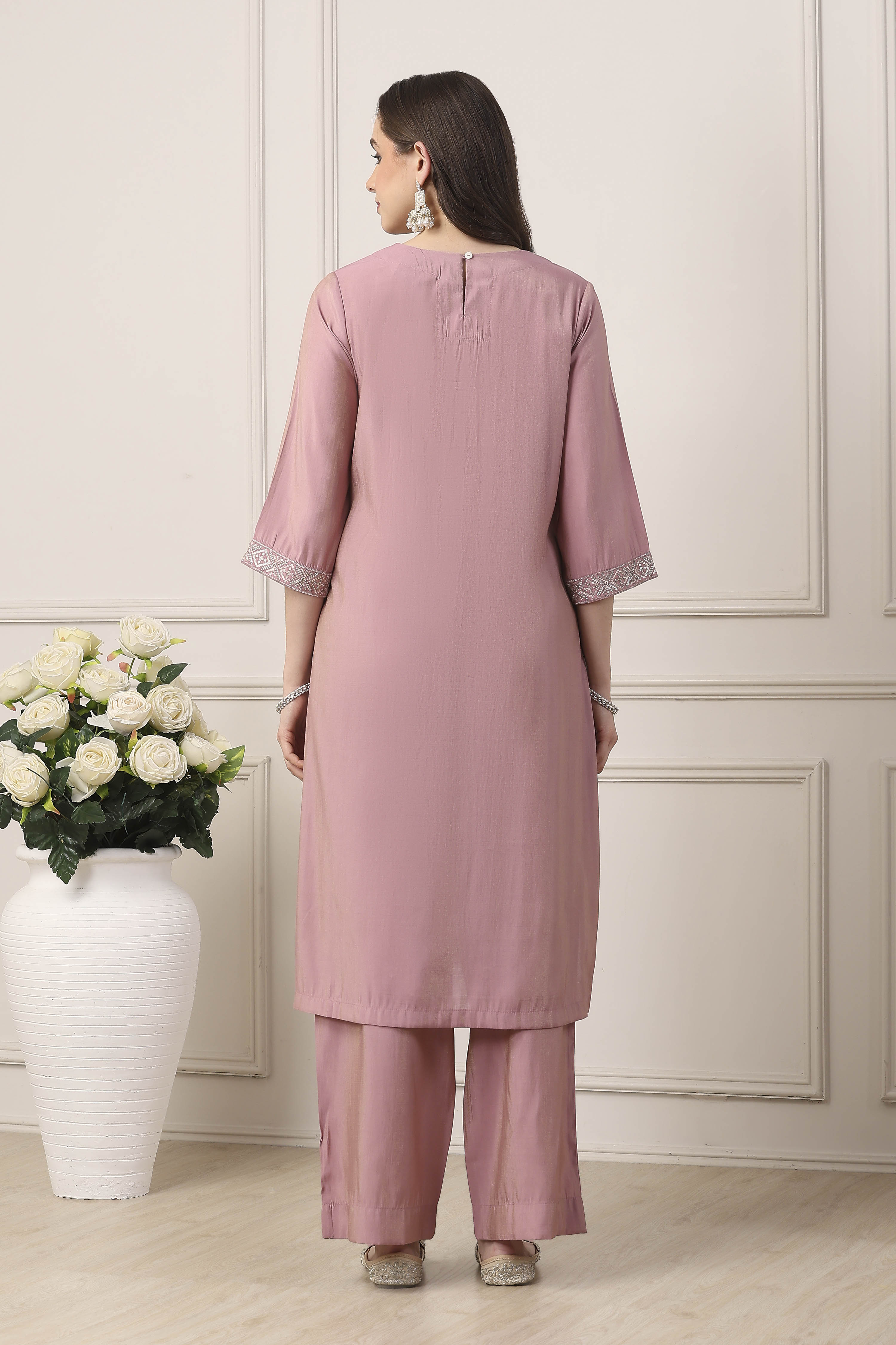 Pink Yoke Embroidered Straight Suit Set image number 4