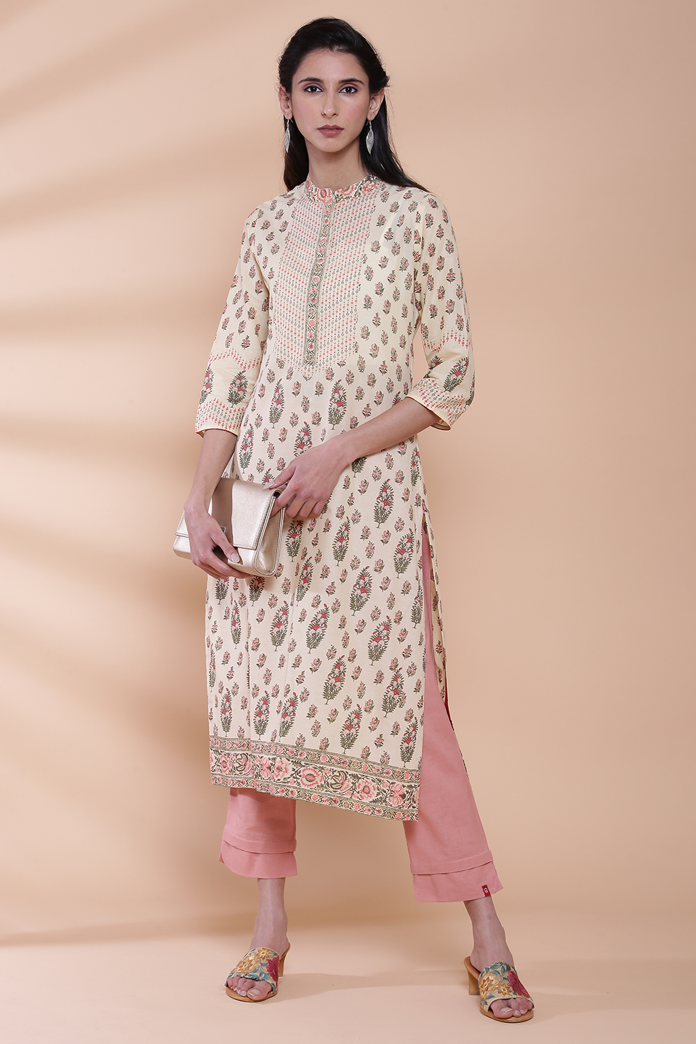 Cream Cotton Straight Printed Kurta image number 4