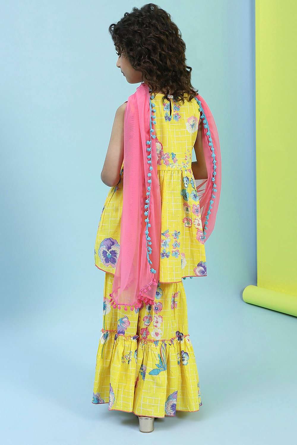 Yellow Cotton Peplum Suit Set image number 4