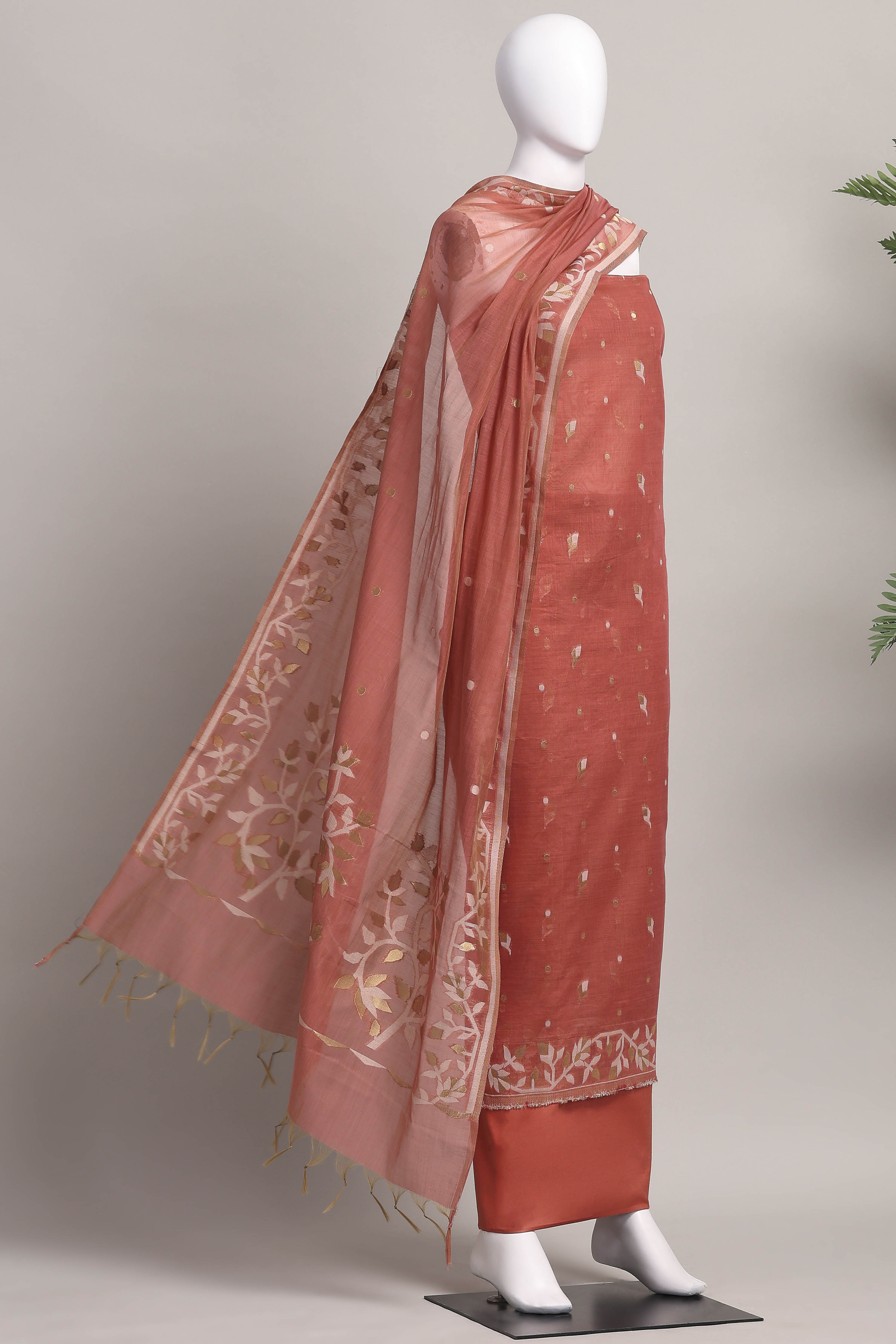 Green Cotton Jamdani Unstitched Suit Set image number 4