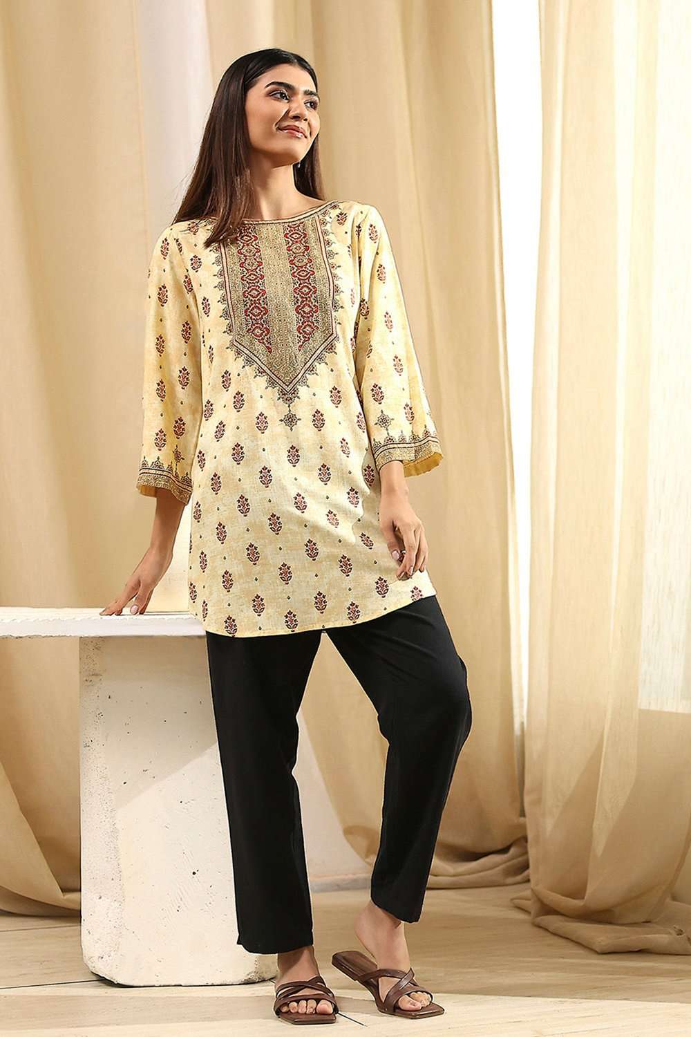 Beige Viscose Printed Straight  Short Kurta image number 0