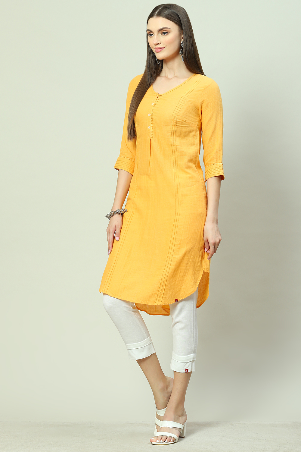 Blue Cotton Solid Kurti image number 2