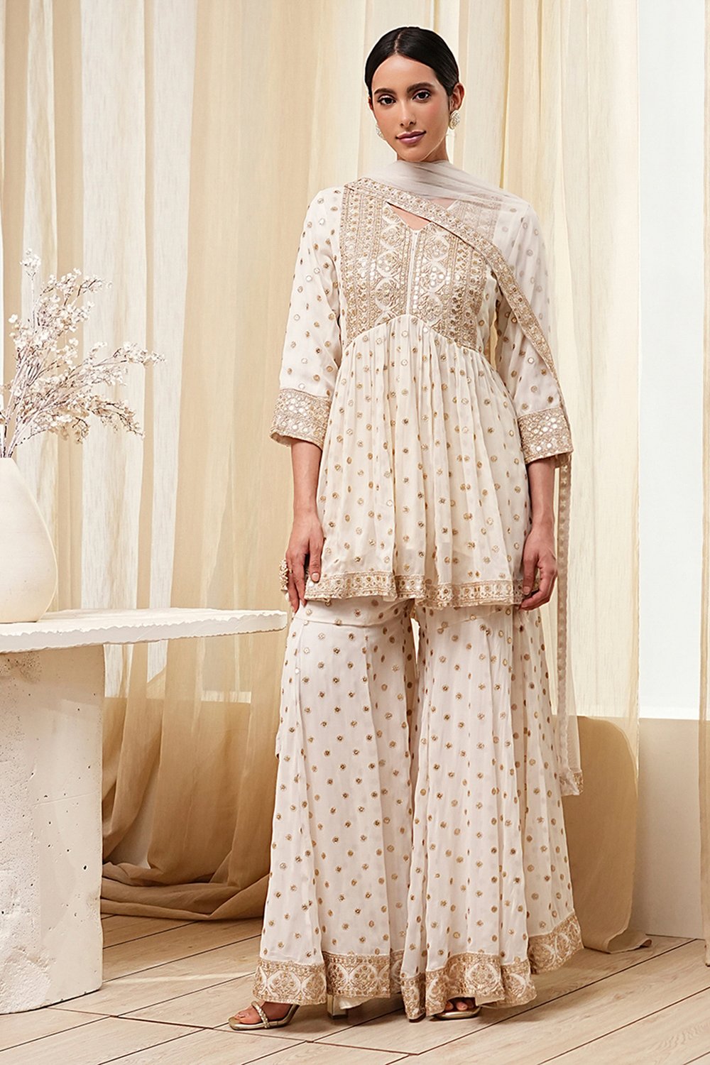 Ivory Viscose Straight Suit Set image number 5