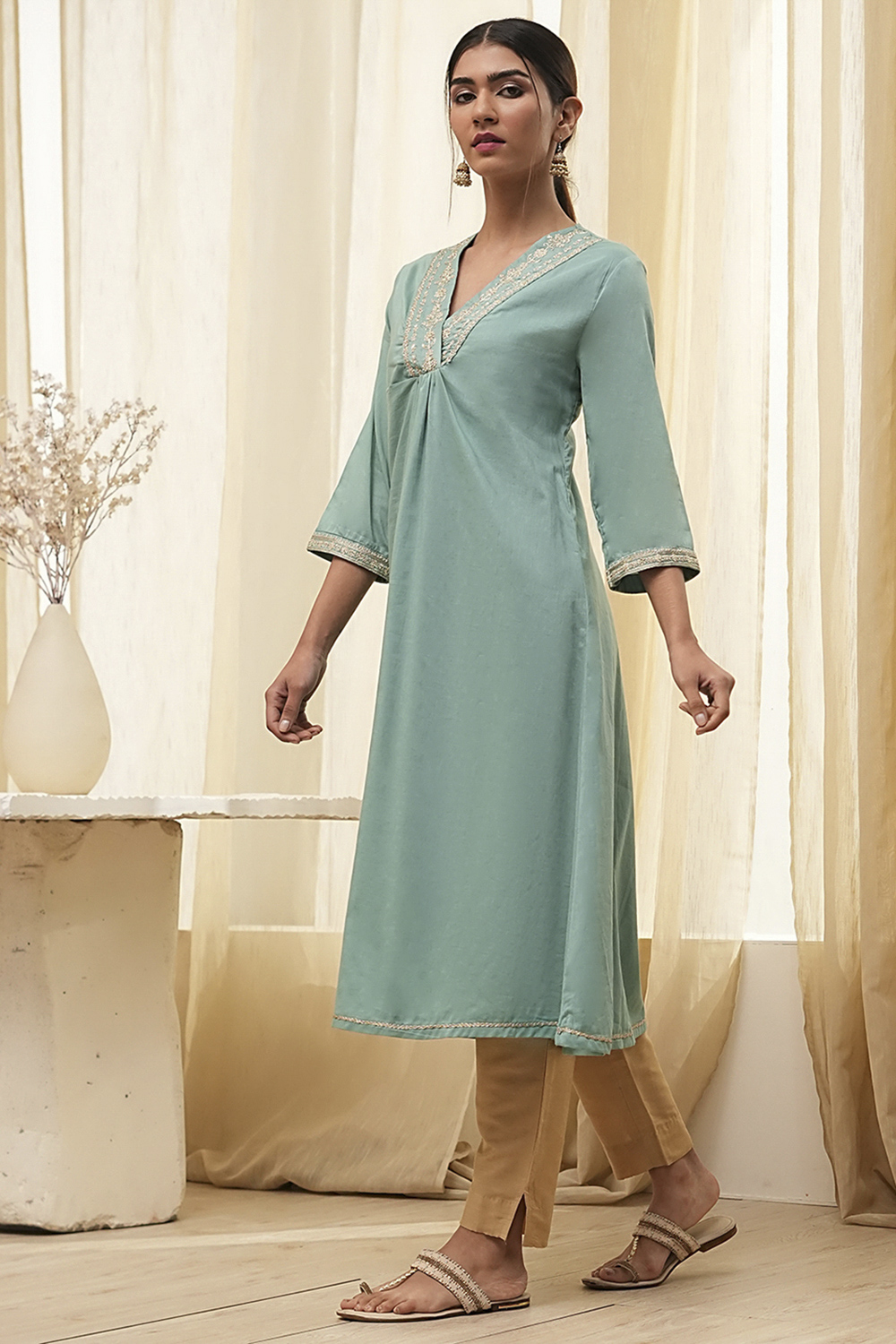 Dull Blue Pure Cotton Gathered Kurta image number 2