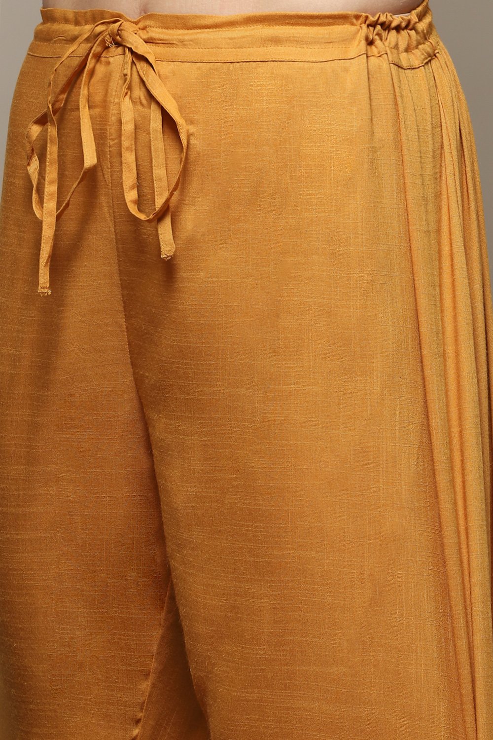 Mustard LIVA Straight Solid 2 Piece Set image number 2