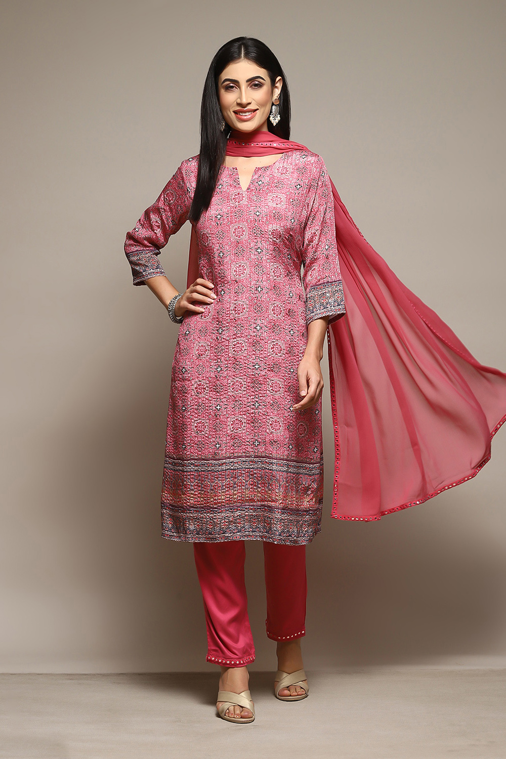 Pink Viscose Straight Kurta Slim Pant Suit Set image number 0