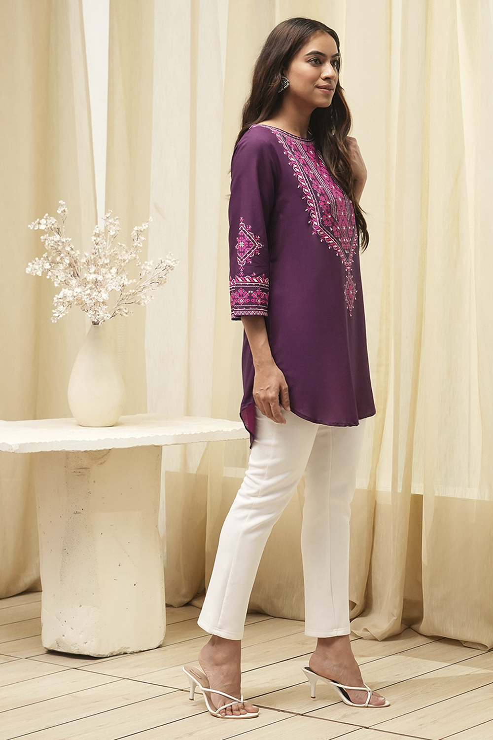 Purple Straight Short Kurta image number 4