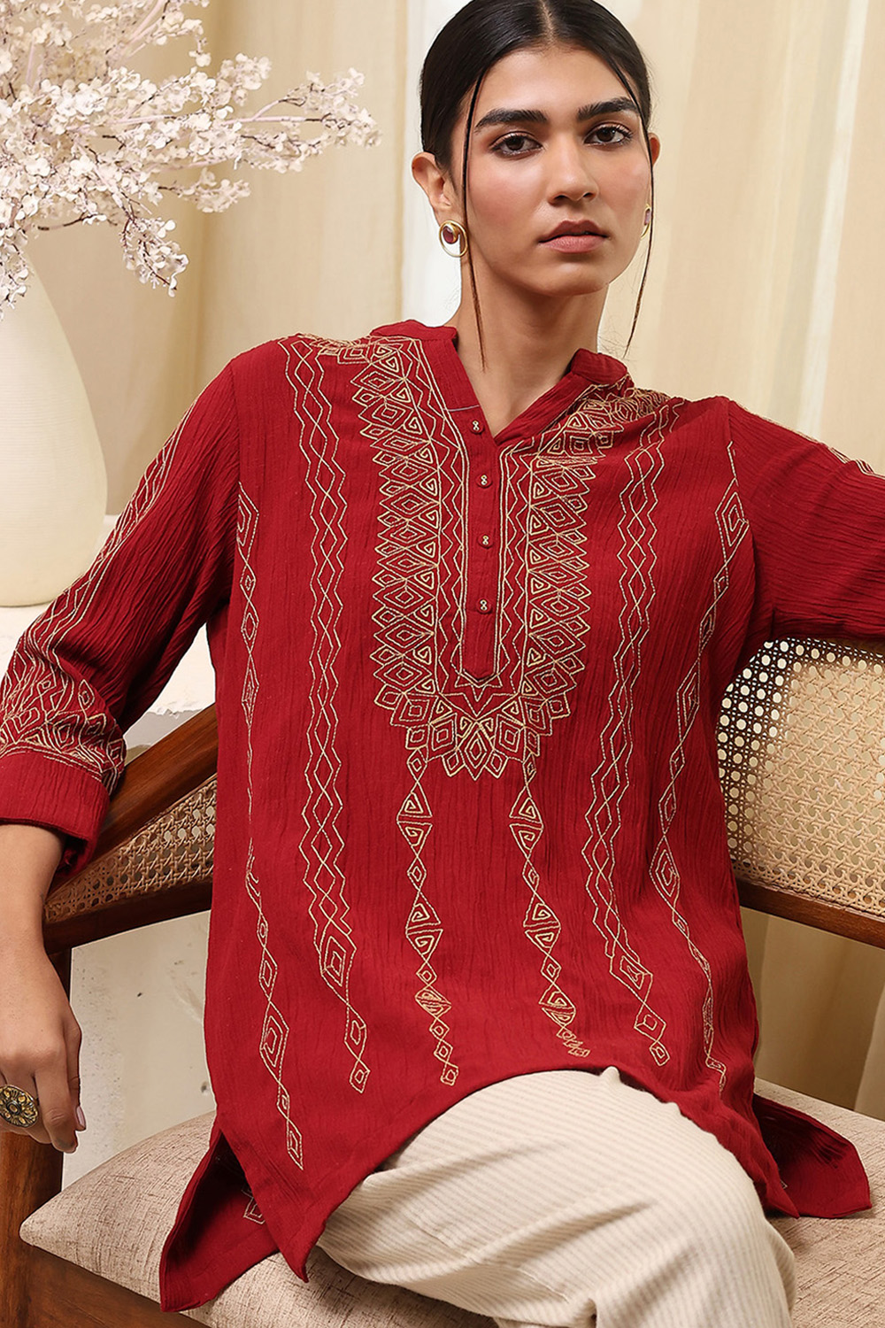 Red Straight Short Kurta image number 6