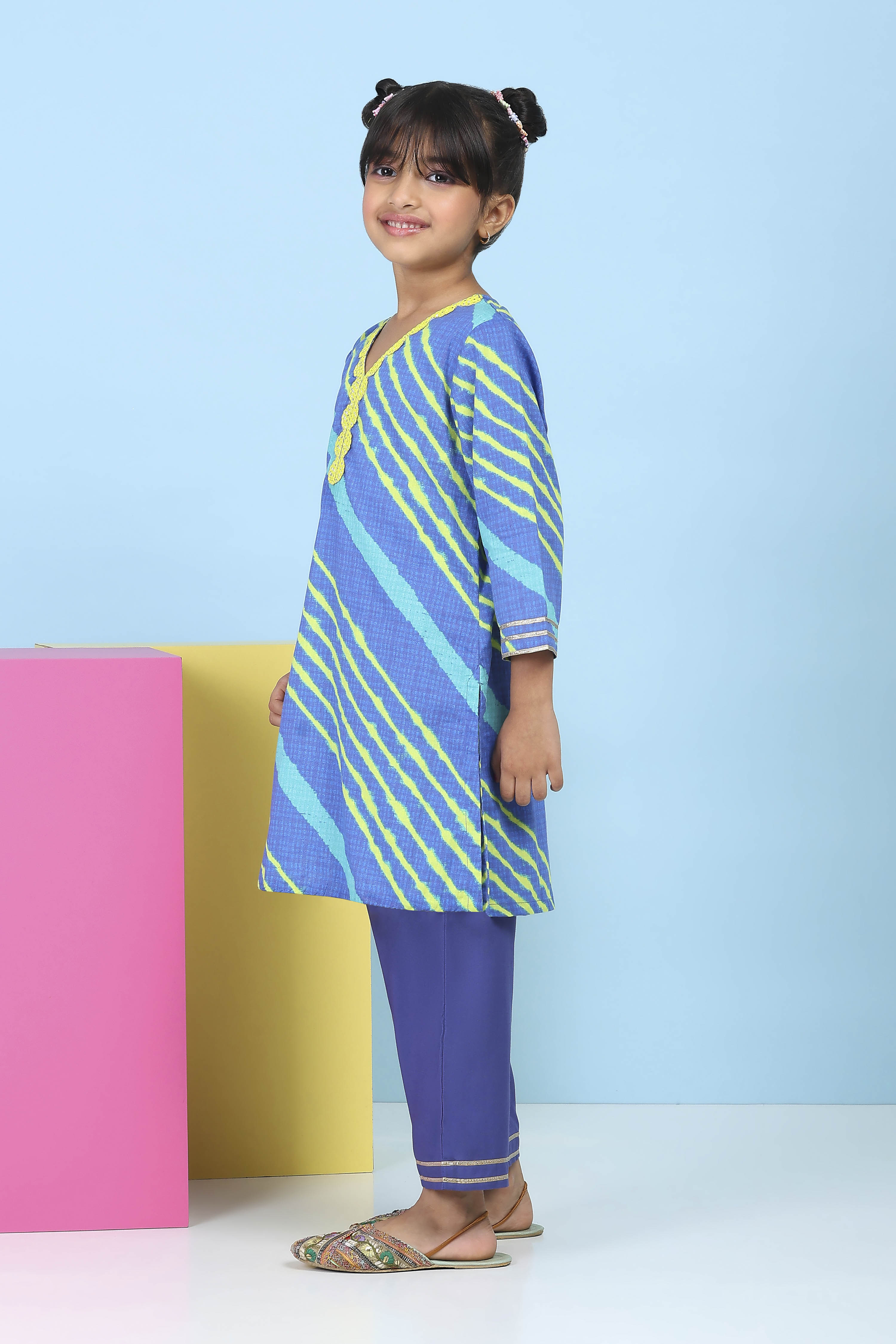 Blue Cotton Striped Straight Suit Set image number 3