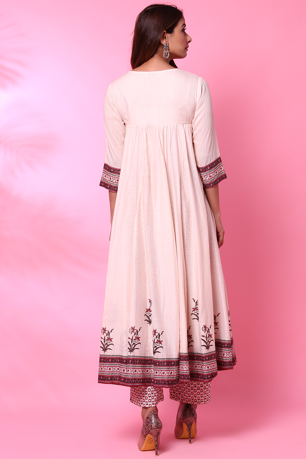 Light Peach Cotton Anarkali Kurta Palazzo Suit Set image number 6