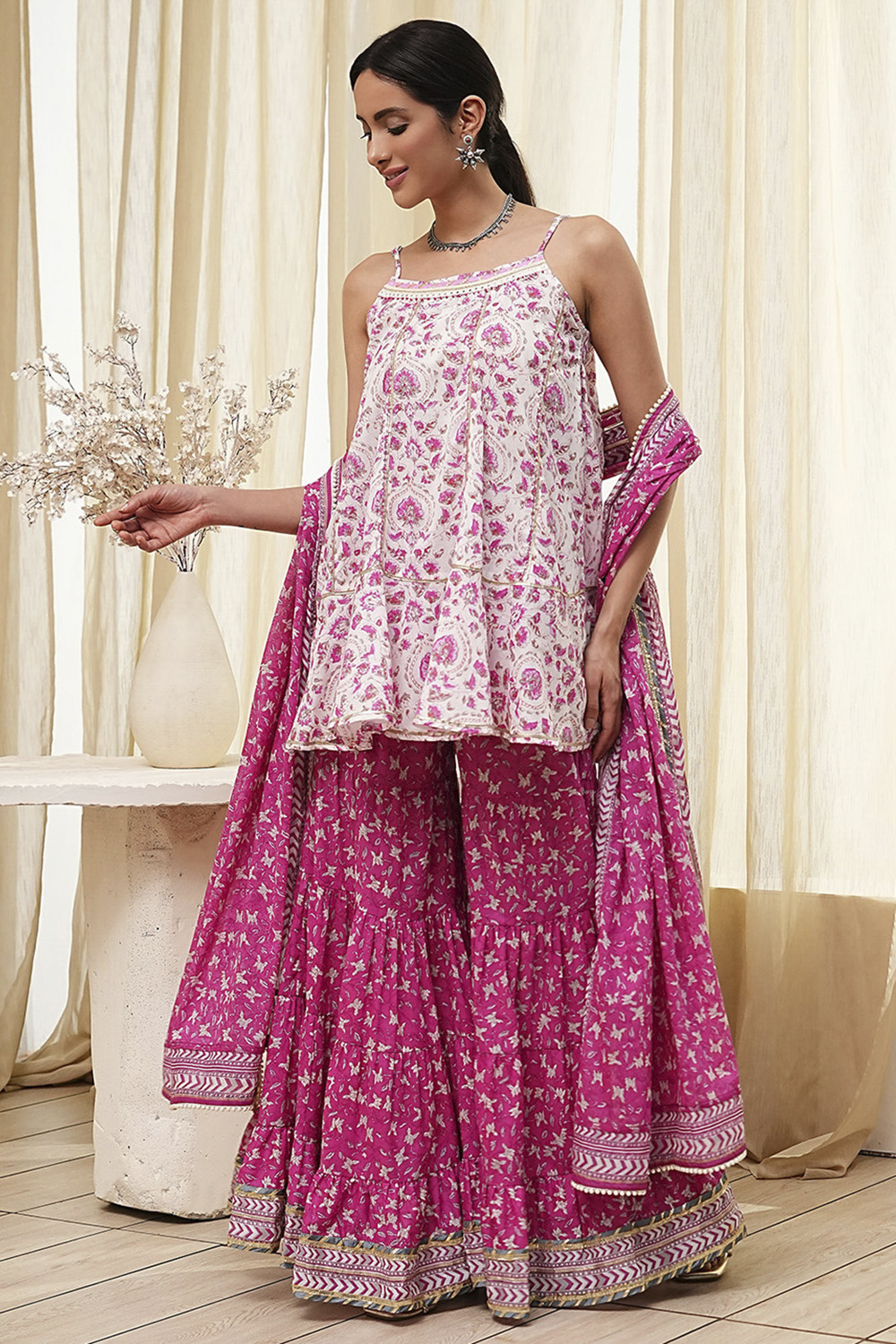 White and Blue Cotton Floral Flared Suit Set image number 3