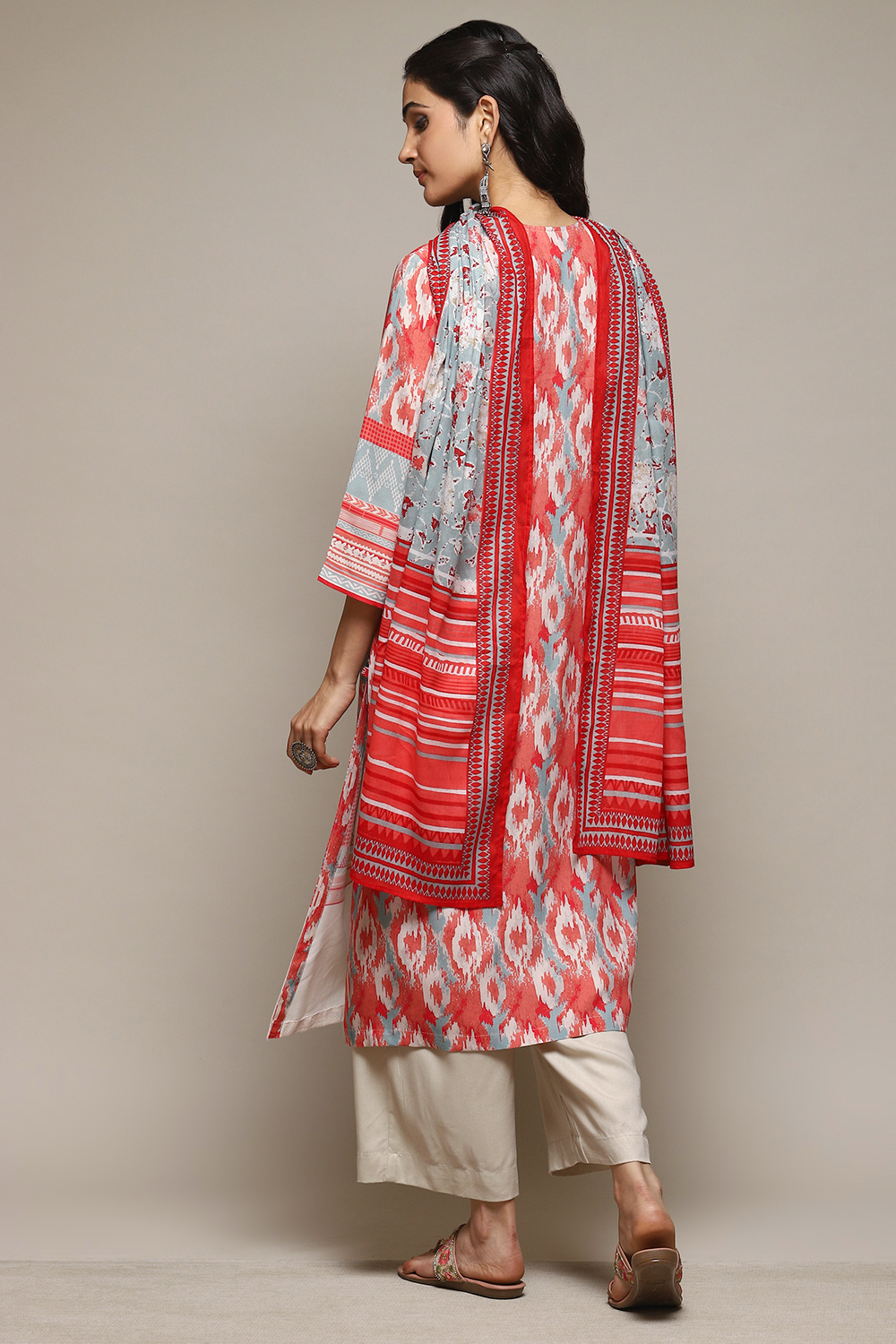 Off White & Red Rayon Straight Kurta Palazzo Suit Set image number 4