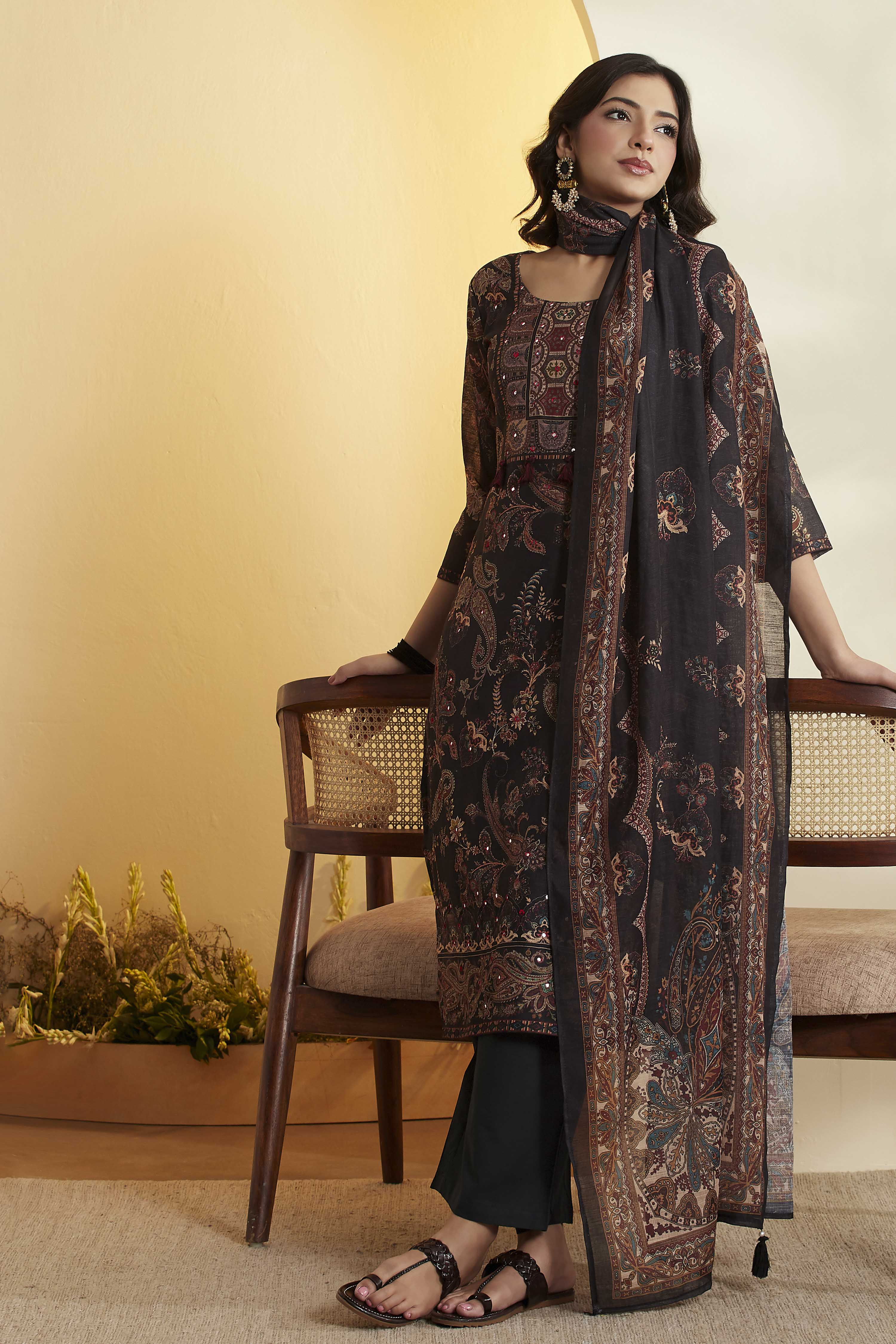 Black Paisley Printed Poly Linen Kurta Set image number 0