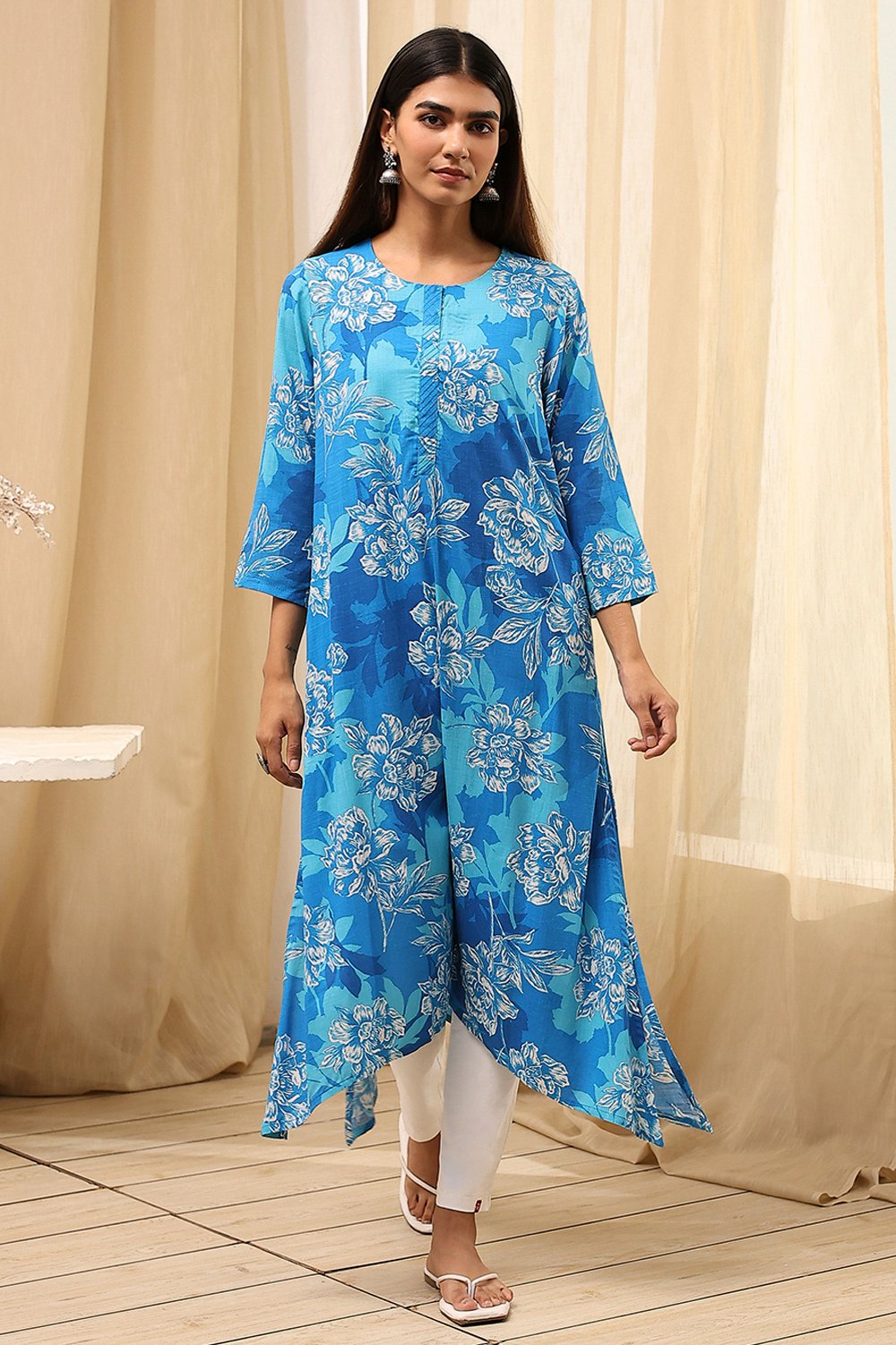 Blue Rayon Viscose  Kurta image number 5