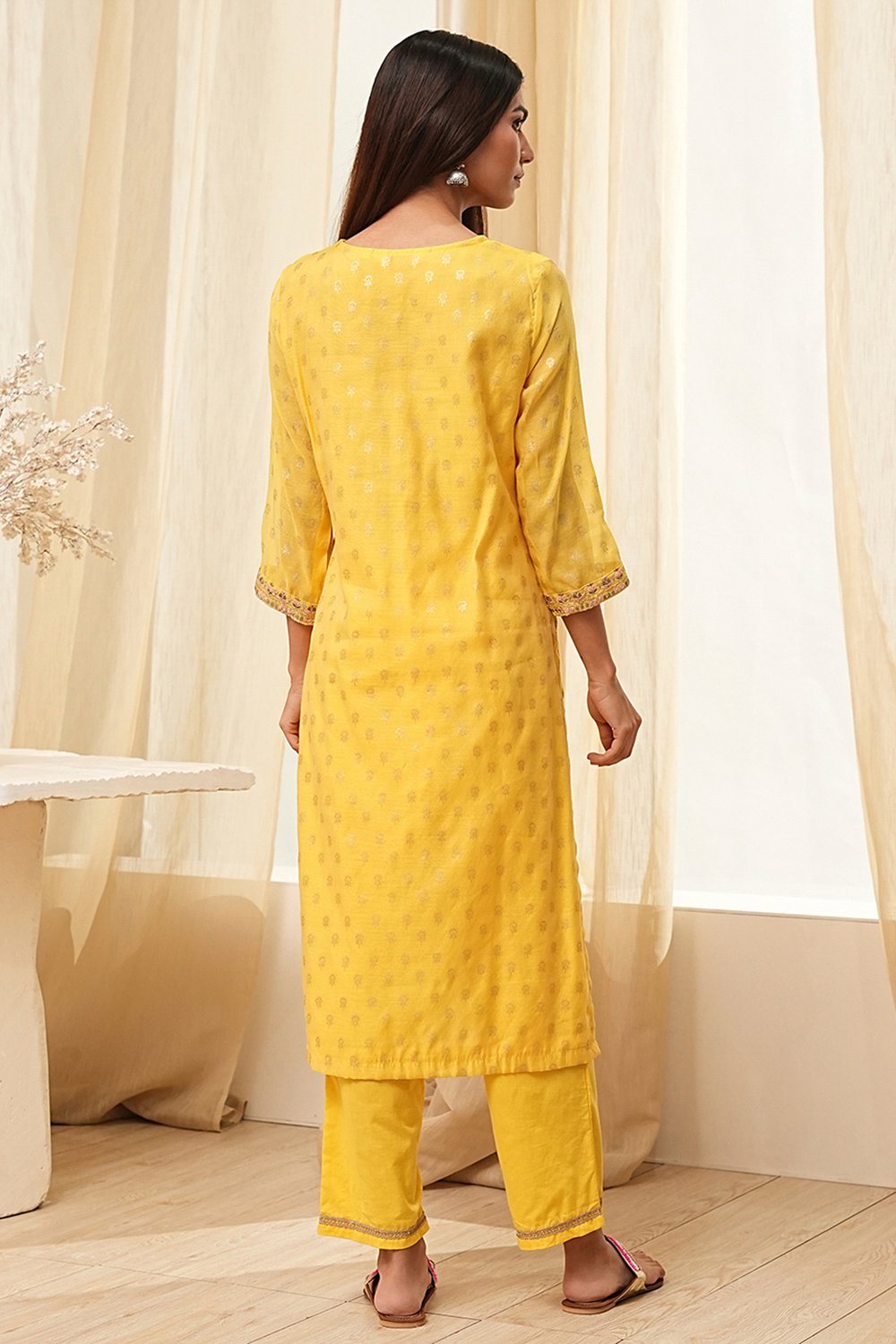Dull Pink Embroidered Straight Suit Set image number 4
