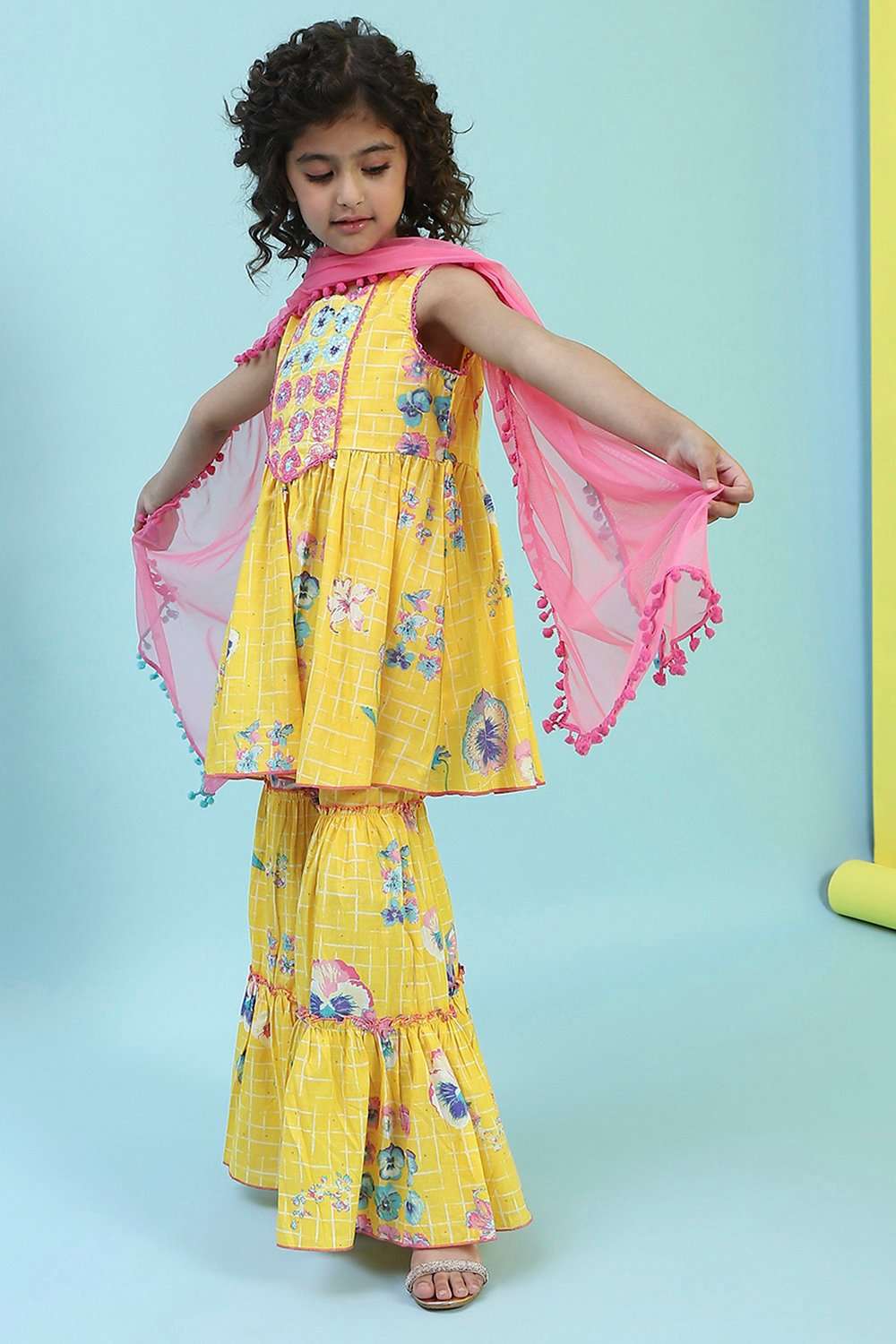 Yellow Cotton Peplum Suit Set image number 3