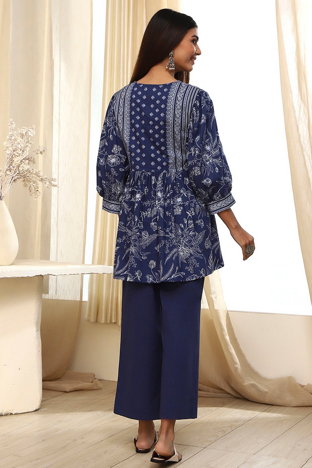 Indigo Pure Cotton Fusion Kurta Set image number 4