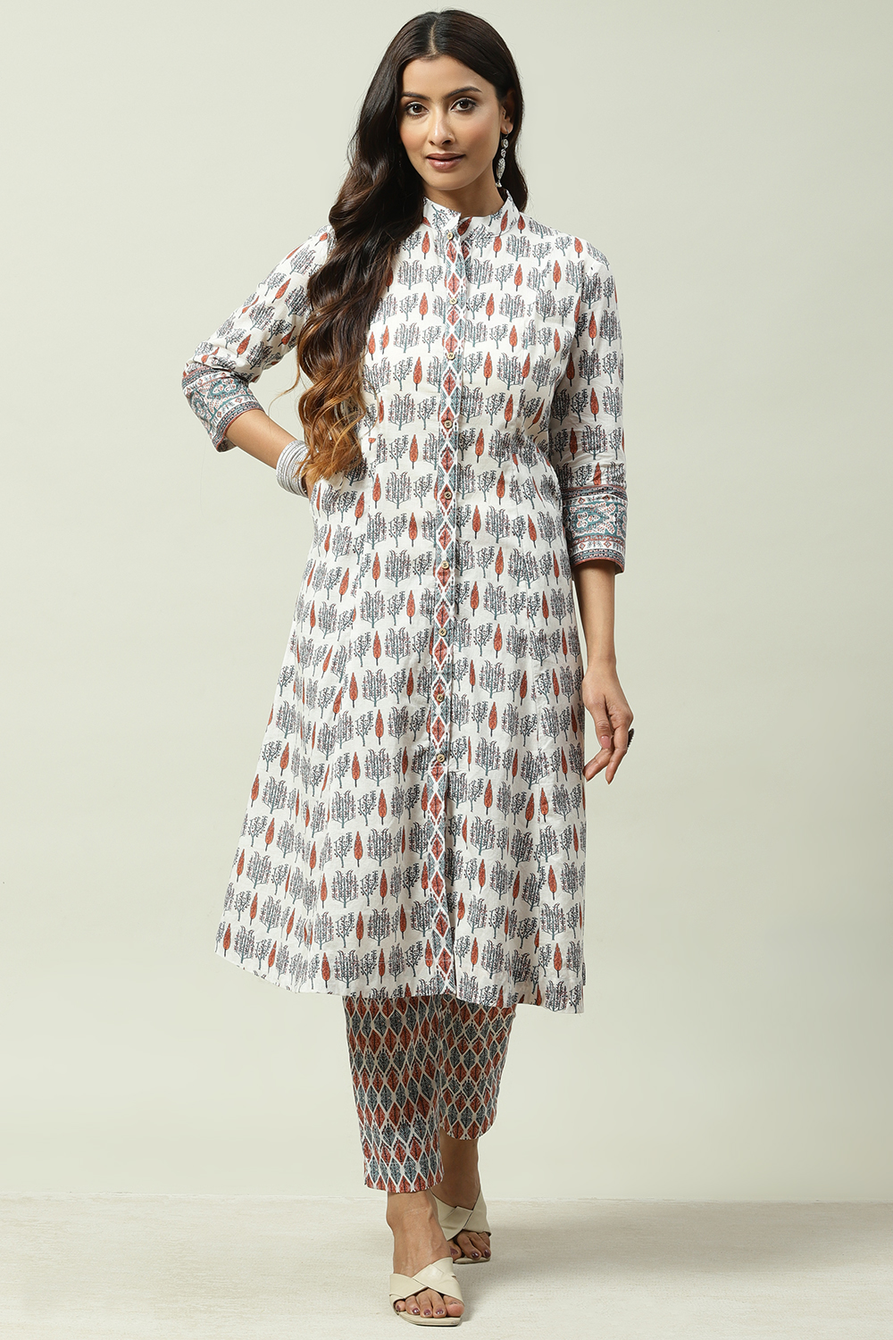 White Printed Cotton A-Line Kurta Slim Pants Suit Set image number 0