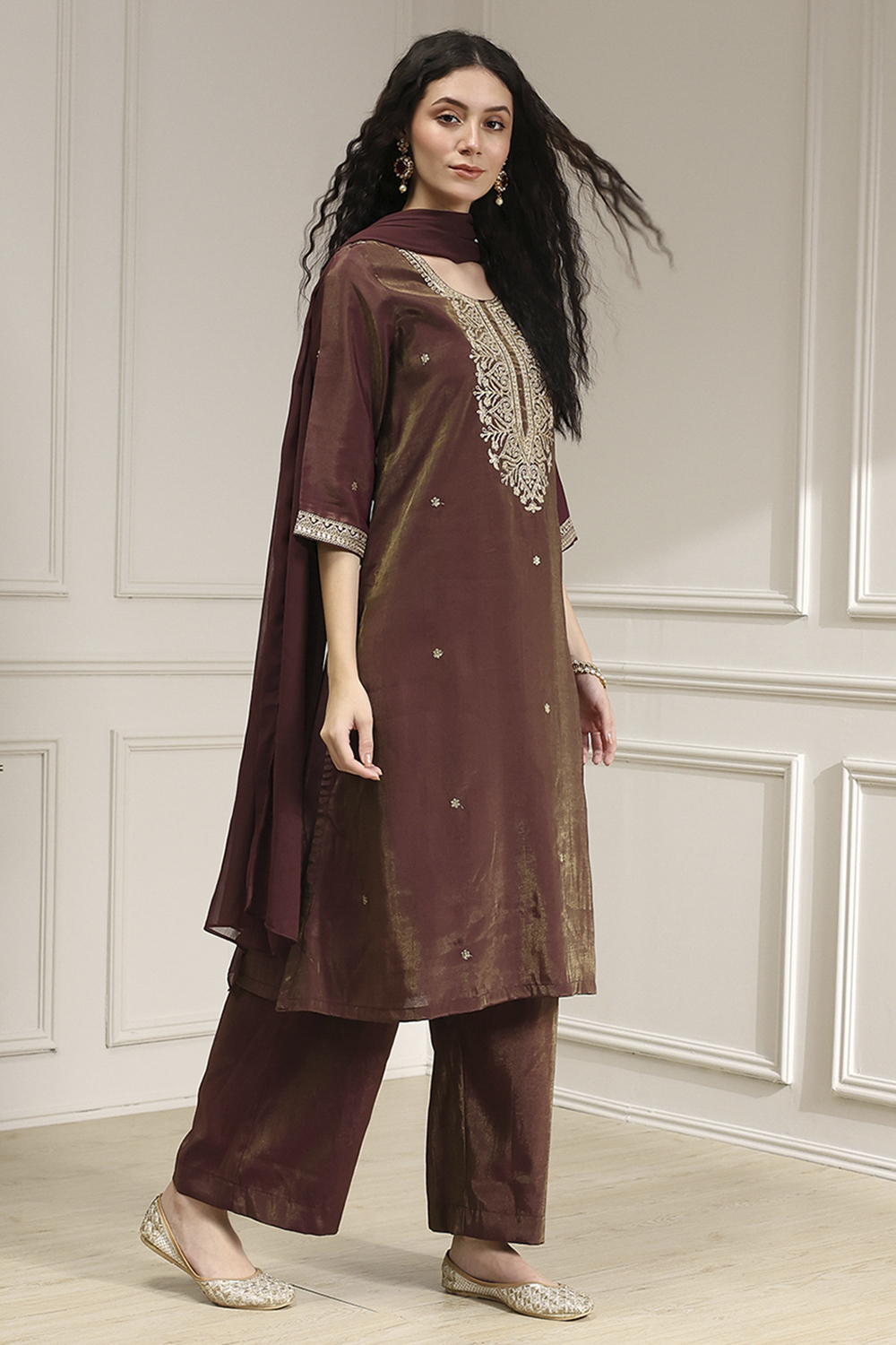 Green Viscose Rayon Straight Solid Suit Set image number 5