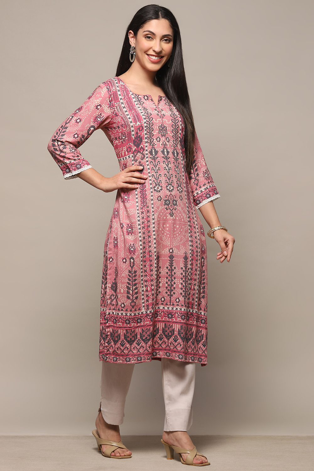 Pink Rayon Straight Kurta image number 4