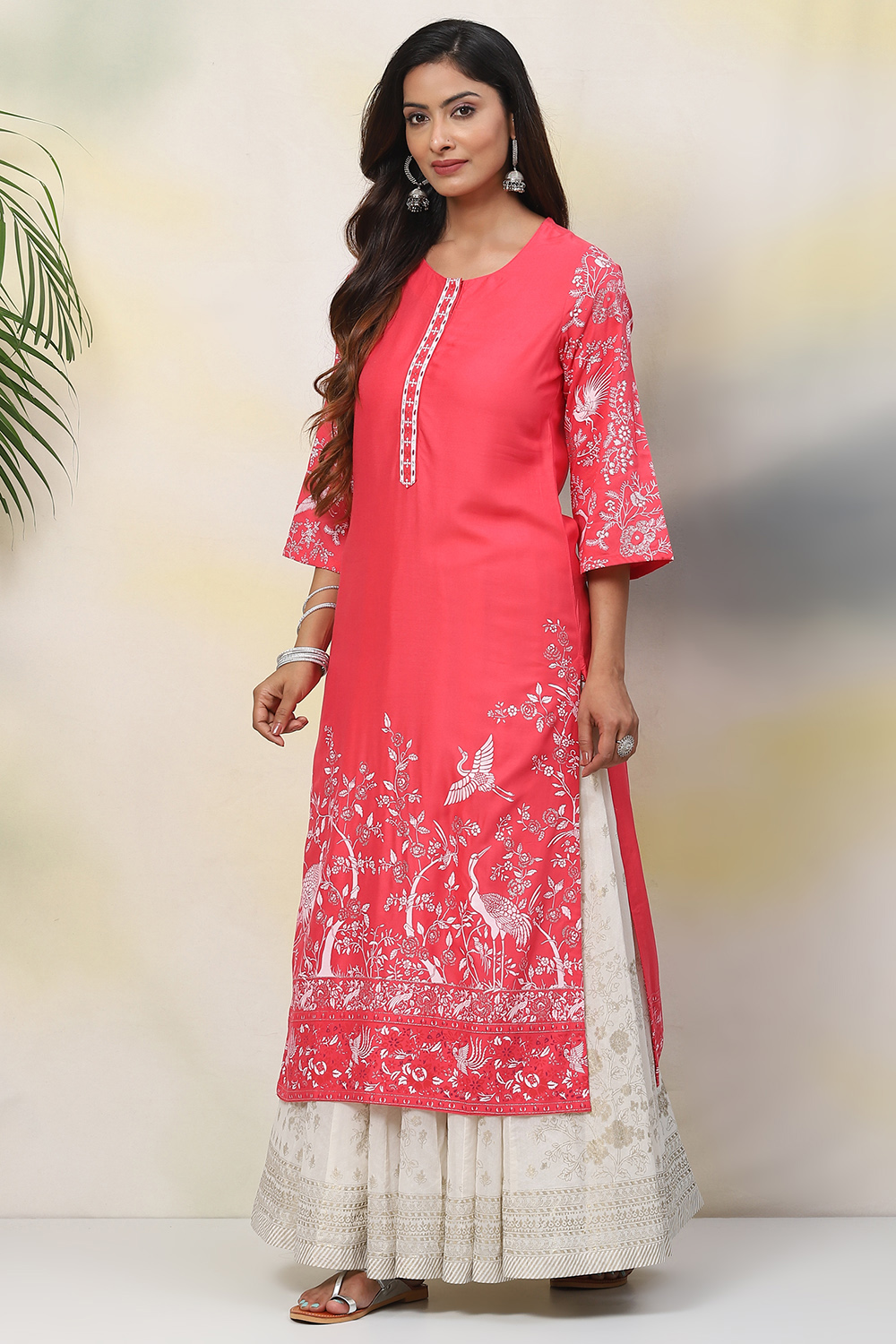 Red Straight Viscose Kurta image number 2