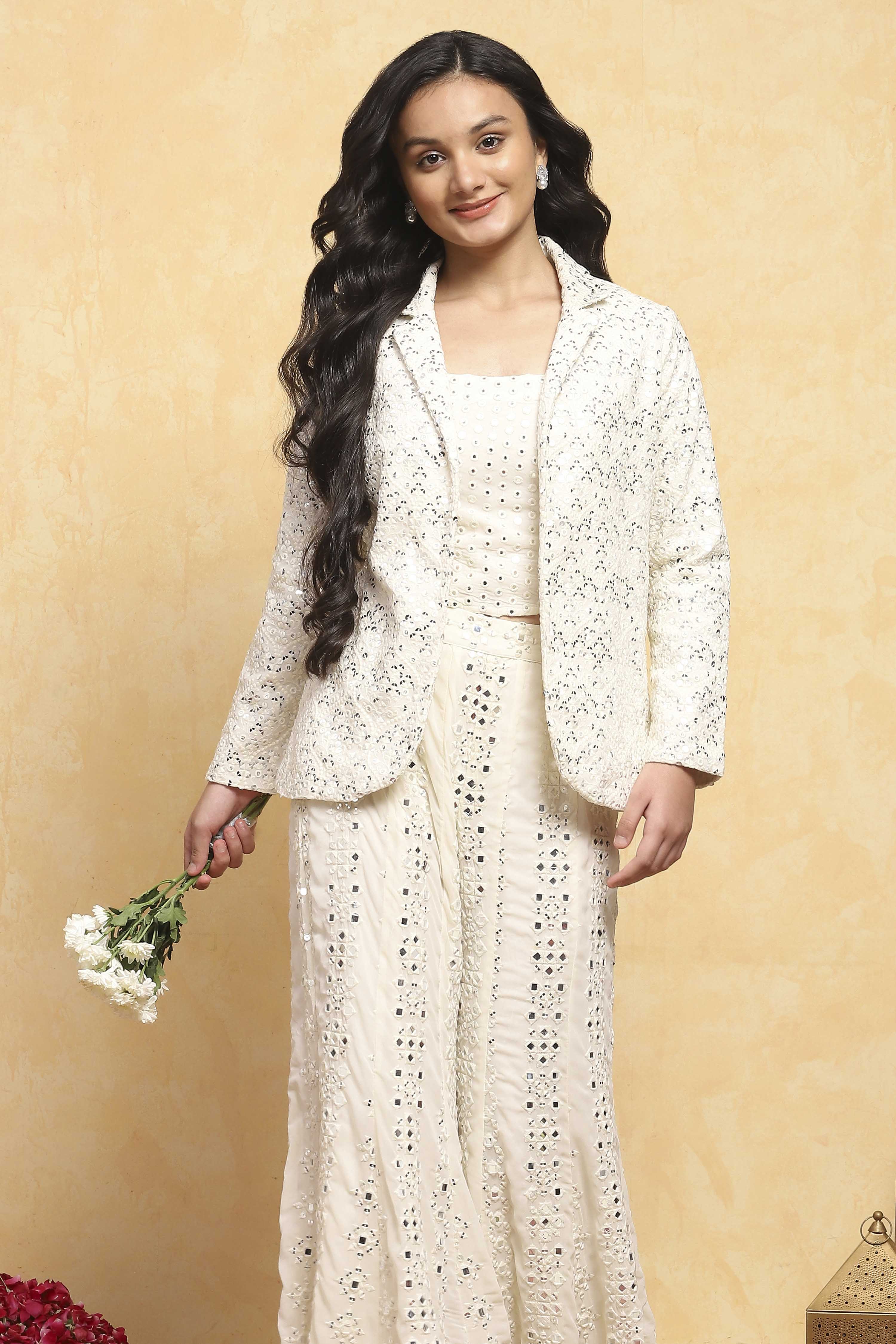 White Poly Georgette Embroidered Straight 3 Piece Set image number 8