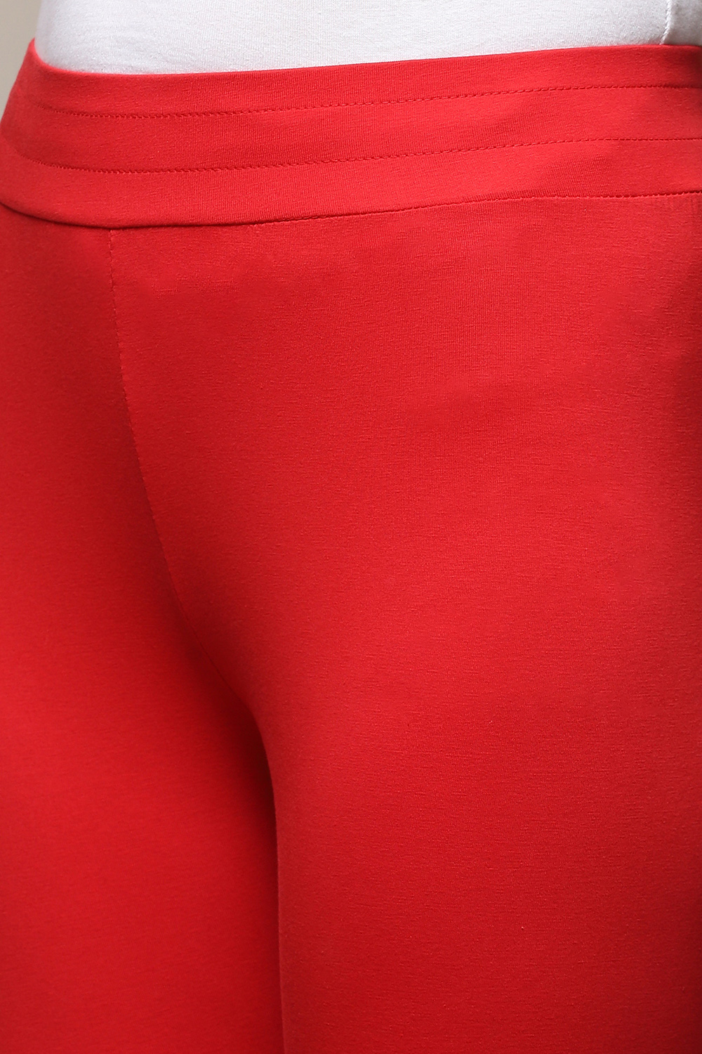 Black Cotton Blend Solid Leggings image number 1
