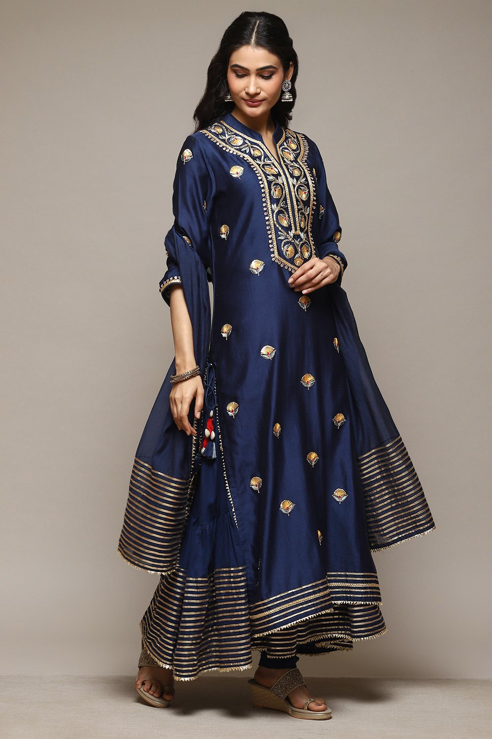 Navy Cotton Blend Layered Kurta Churidar Suit Set image number 7