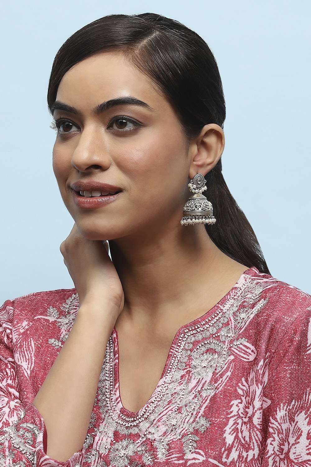 Oxid Gold Brass Jhumka image number 1